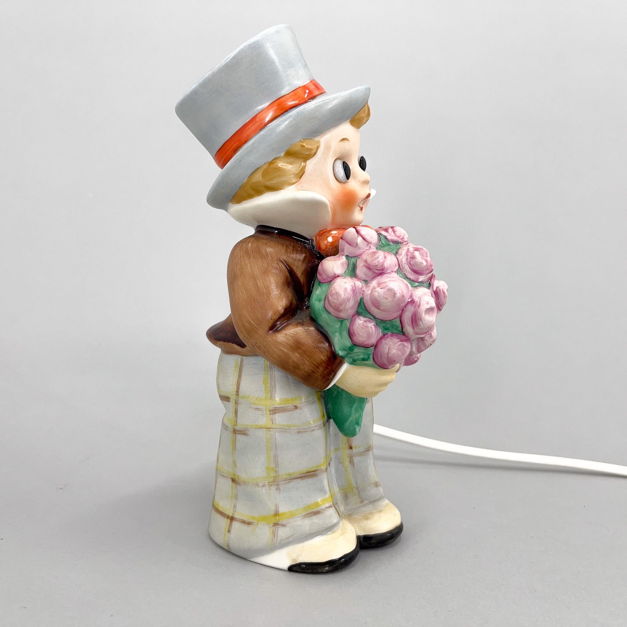 Lámpara de mesa de porcelana de mediados de siglo de Goebel, Alemania, años 60 en venta 3