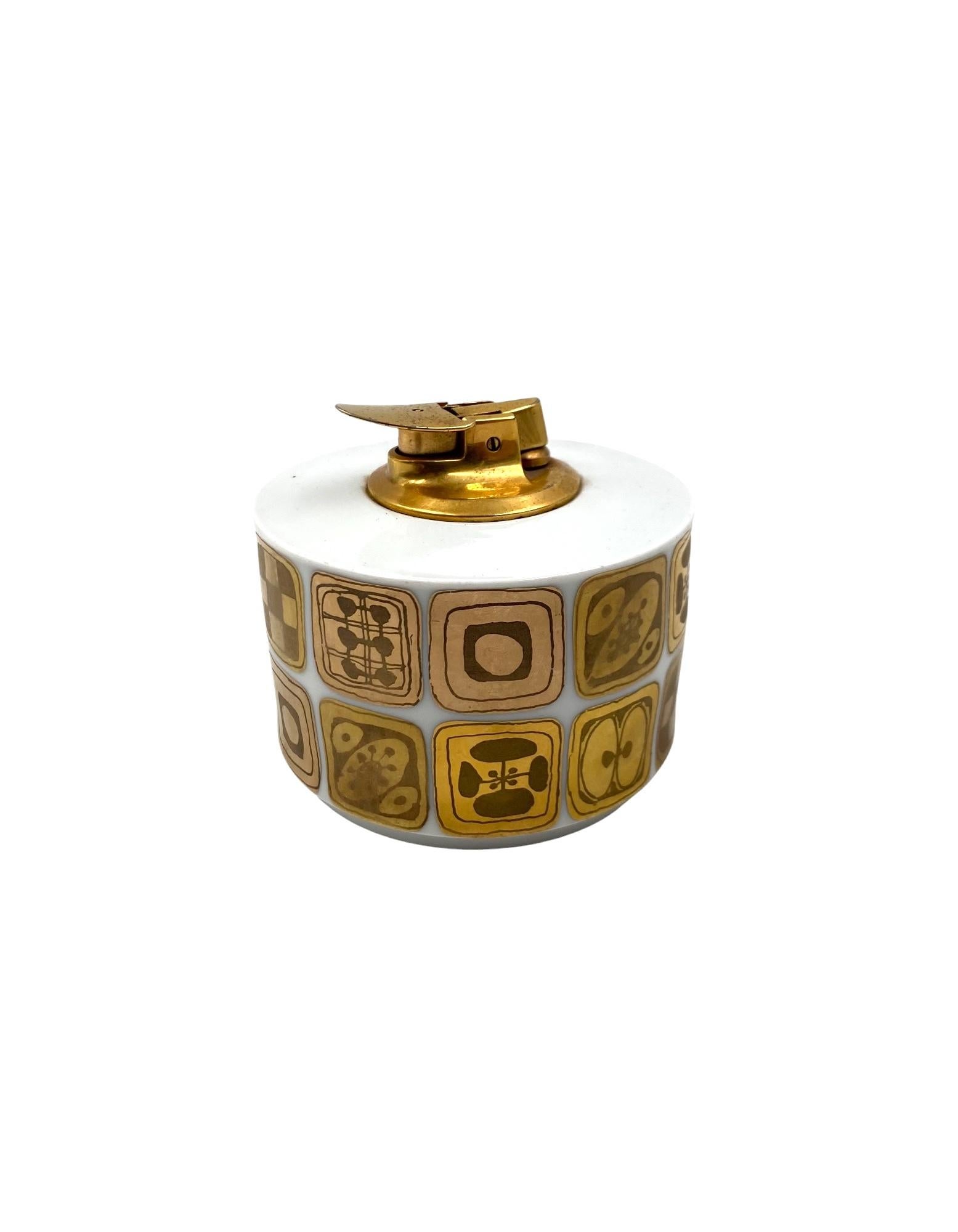 Mid-century porcelain table lighter, Bjorn Wiinblad for Rosenthal, 1970s For Sale 5