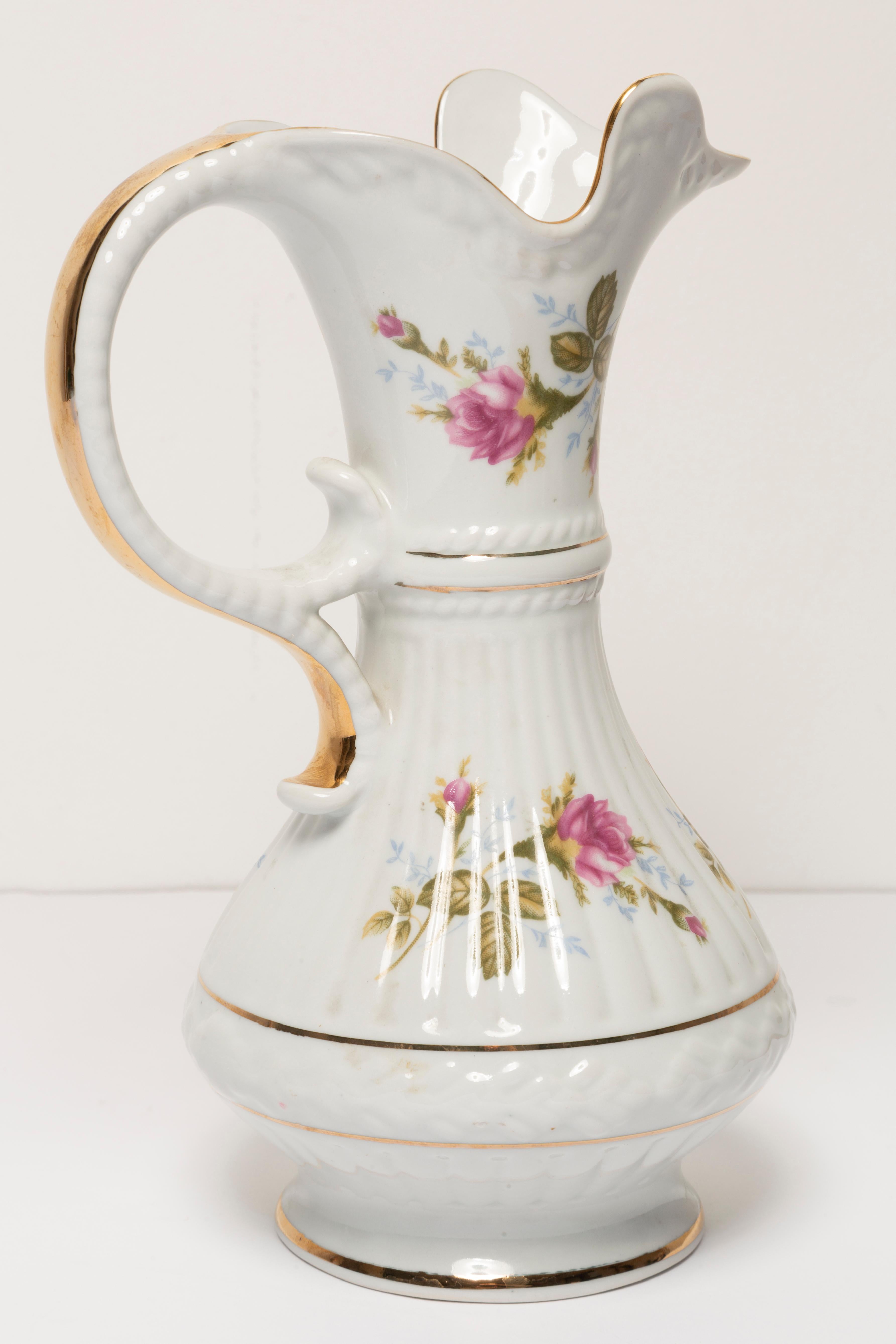 Midcentury Porcelain Tea Pot, Europe, 1960s For Sale 3
