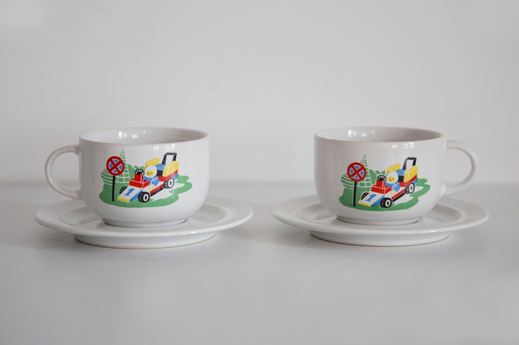 Servicio de tazas de café y té de porcelana blanca de mediados de siglo Lego Fórmula 1, Polonia, 1960 Polaco en venta