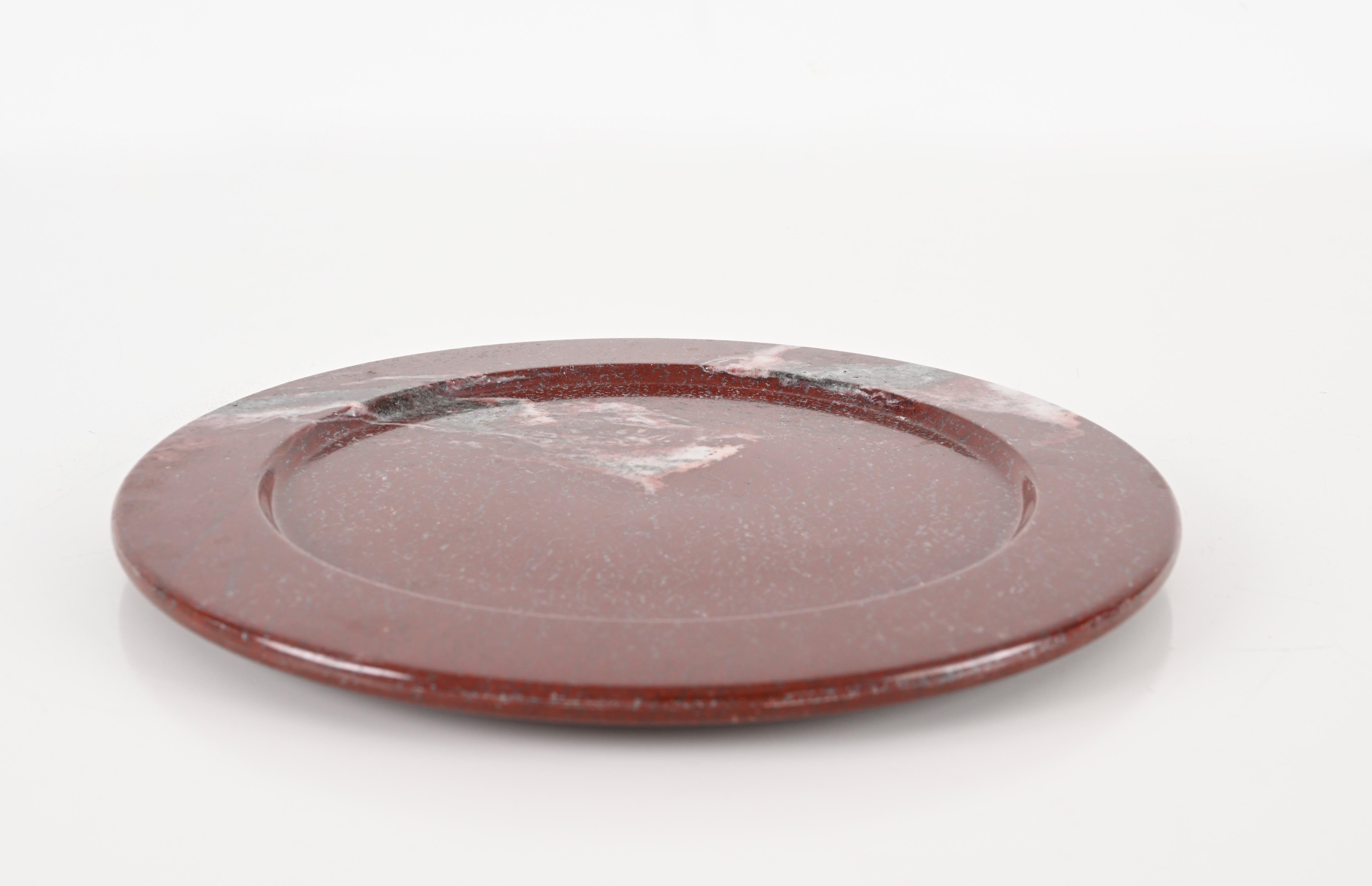 Mid-Century Porphyry Red Marble Italian Round Decorative Plate, 1950s  For Sale 3