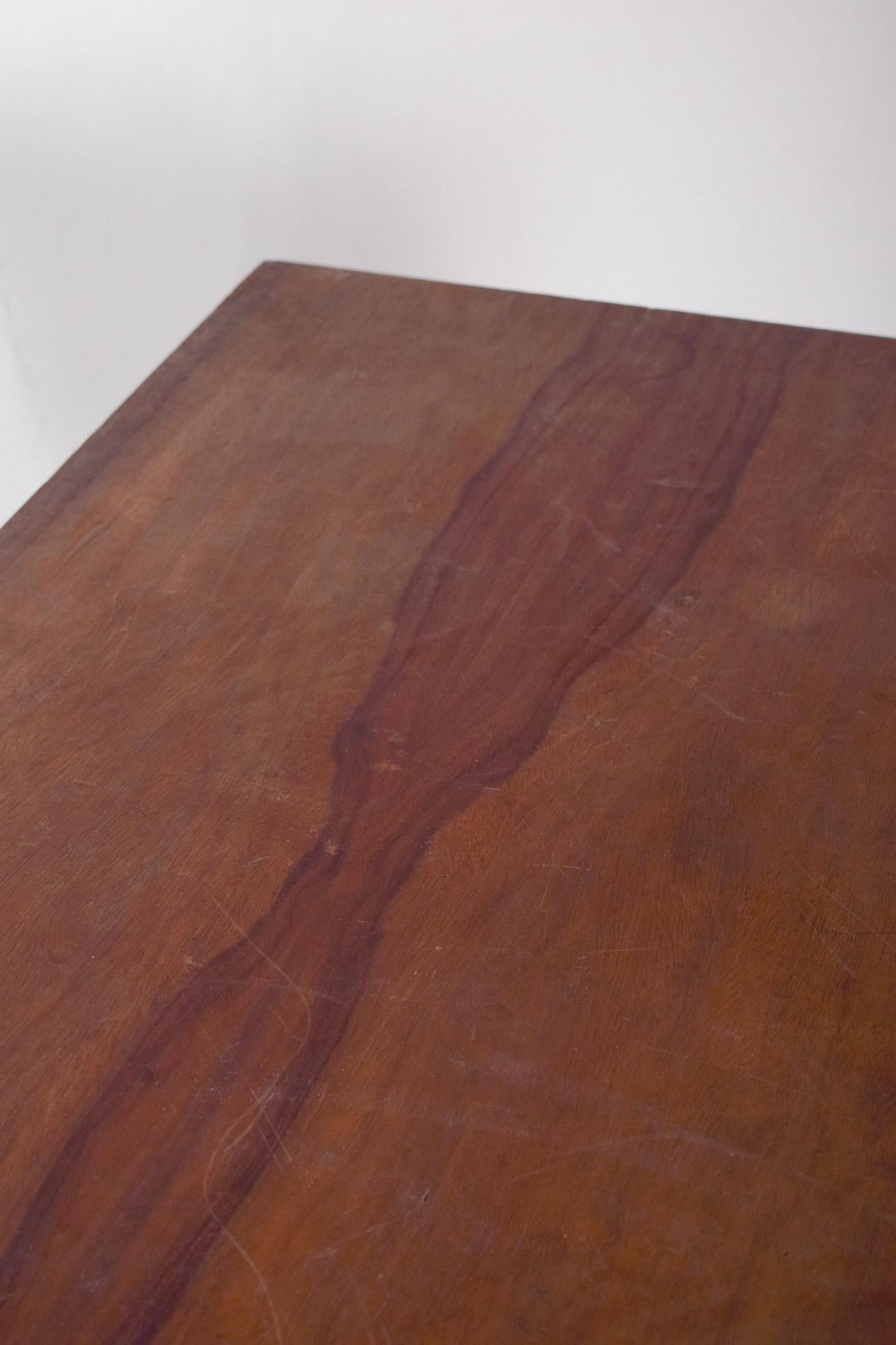 Scrivania Olaio portoghese di metà secolo in Wood in vendita 1
