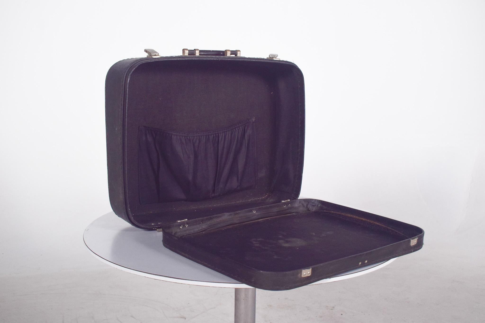 Valise portugaise du milieu du siècle Abîmé - En vente à Lisboa, Lisboa