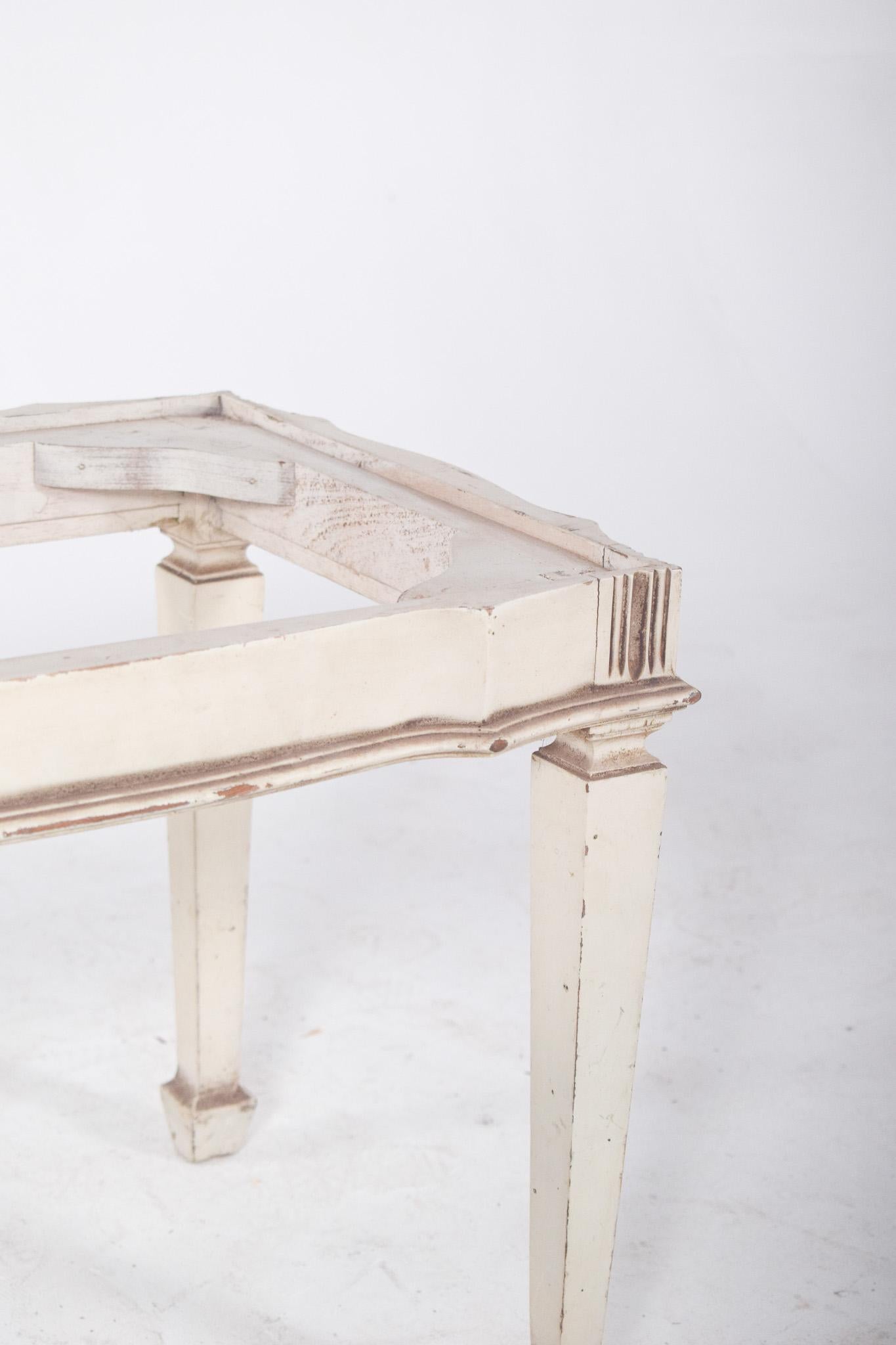 Mid-Century Portuguese White Painted Coffee Table For Sale 1