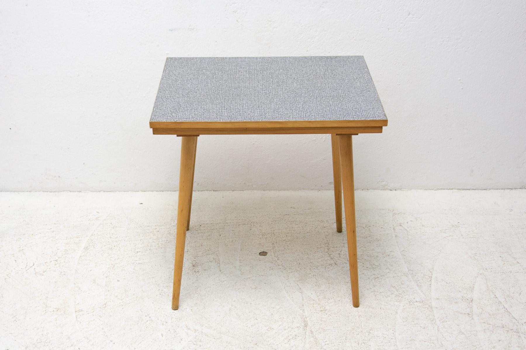 Midcentury Positioning Side Table by Interiér Praha, Czechoslovakia, 1960s For Sale 10