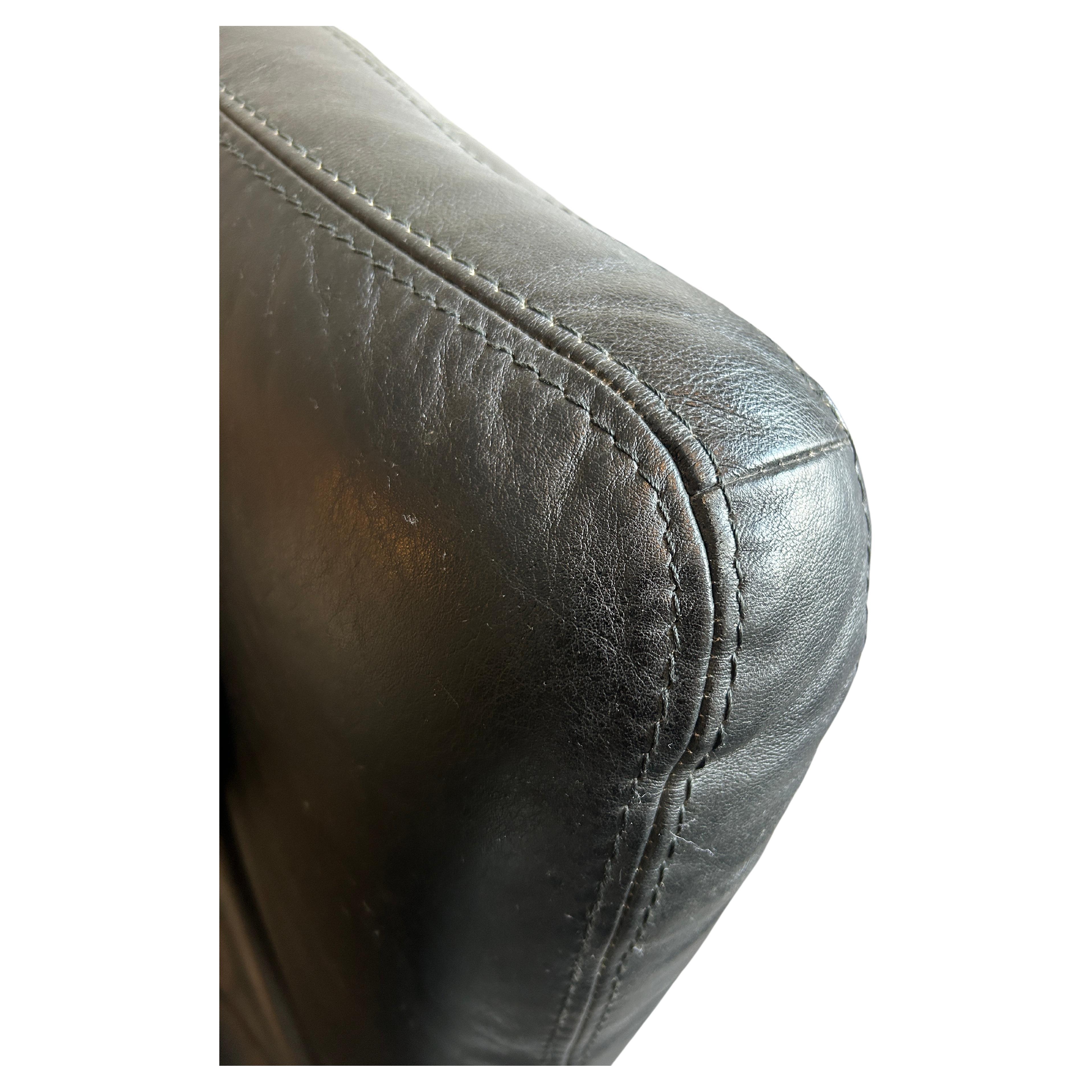 Mid Century Post Modern Italian Black Low Leather Sofa 2