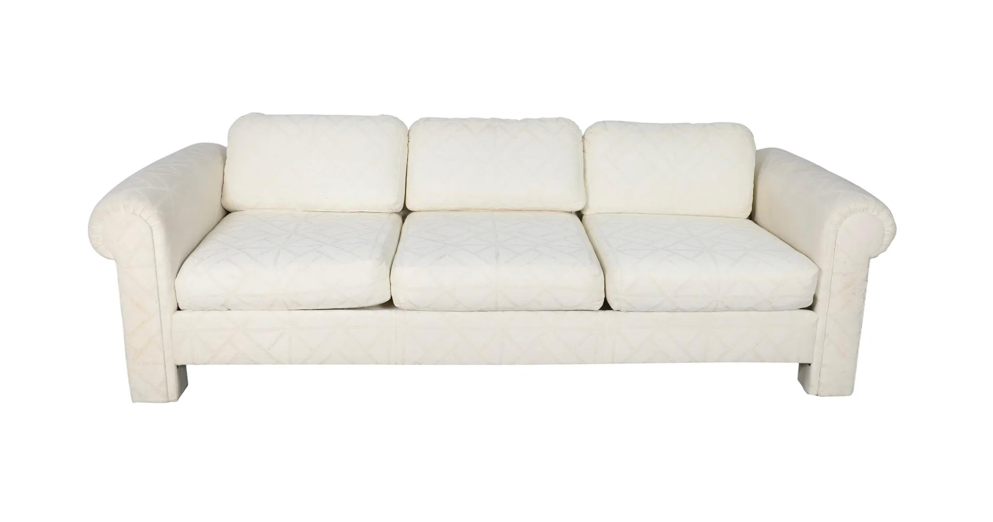 Mid-Century Post Modern Parsons White 3 Seat Sofa Thayer Coggin In Good Condition For Sale In BROOKLYN, NY