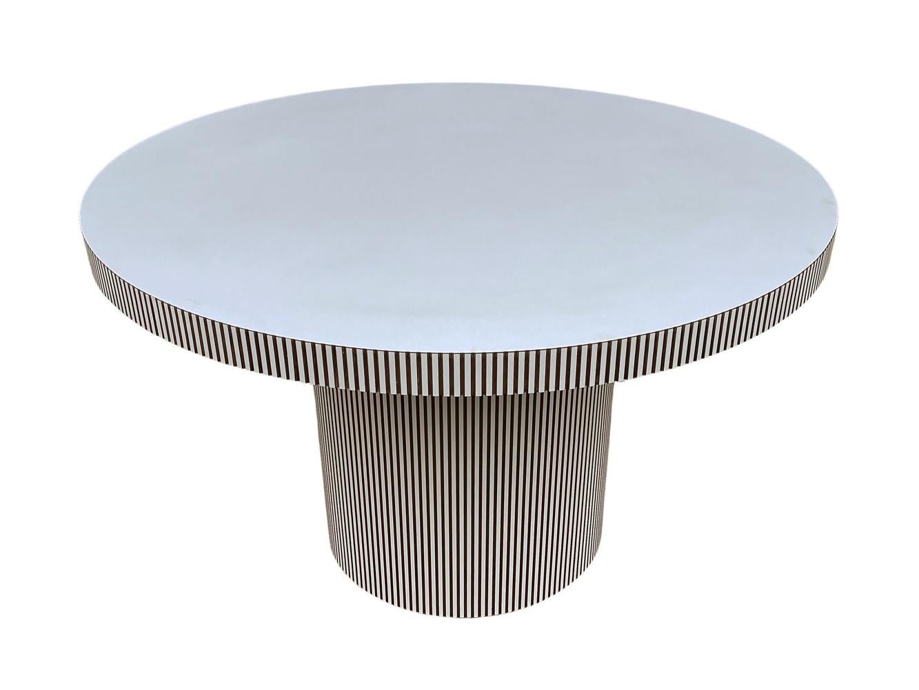Post-Modern Mid Century Post Modern Round or Circular Dining Table in White with Relief Side For Sale