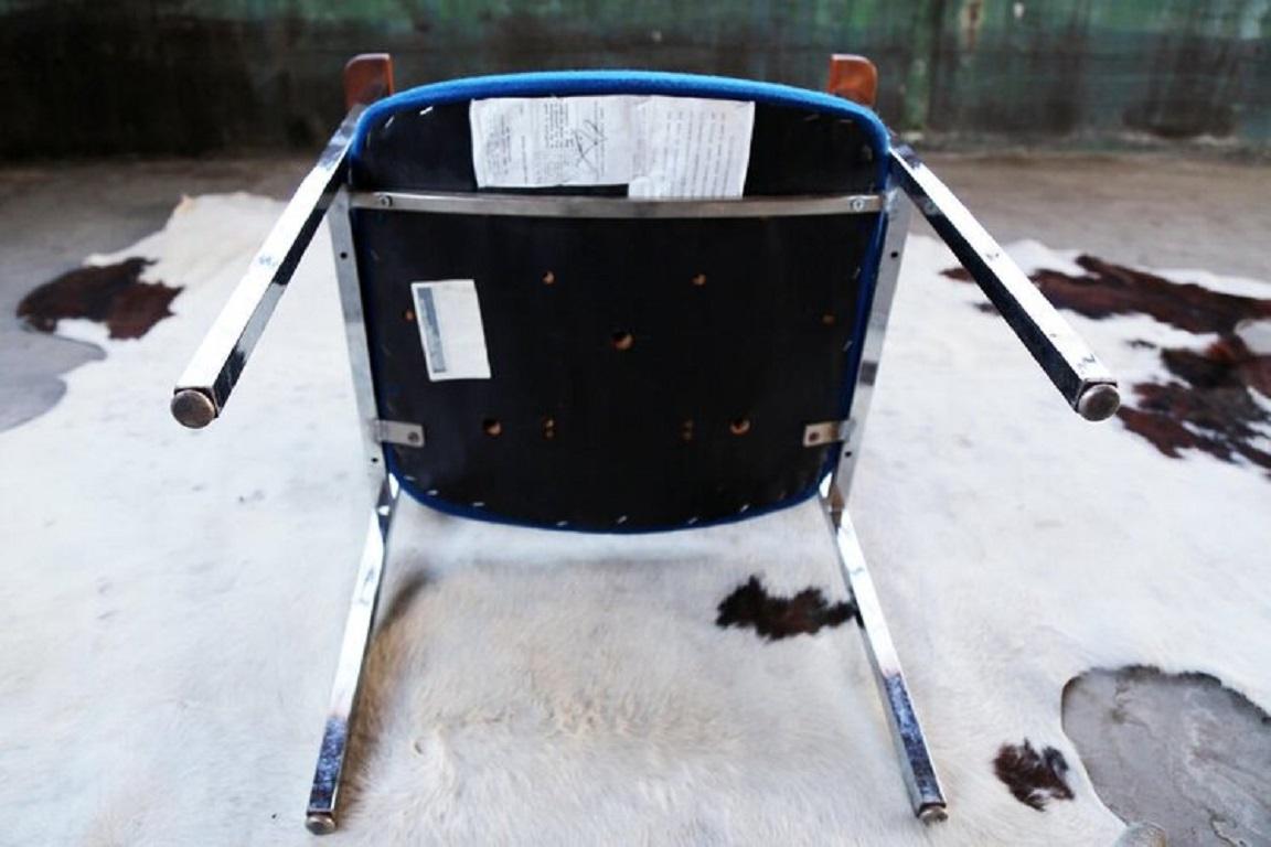 Mid Century Post Modern Royal Blue Chrome & Walnut Accent Chair In Good Condition In Madison, WI