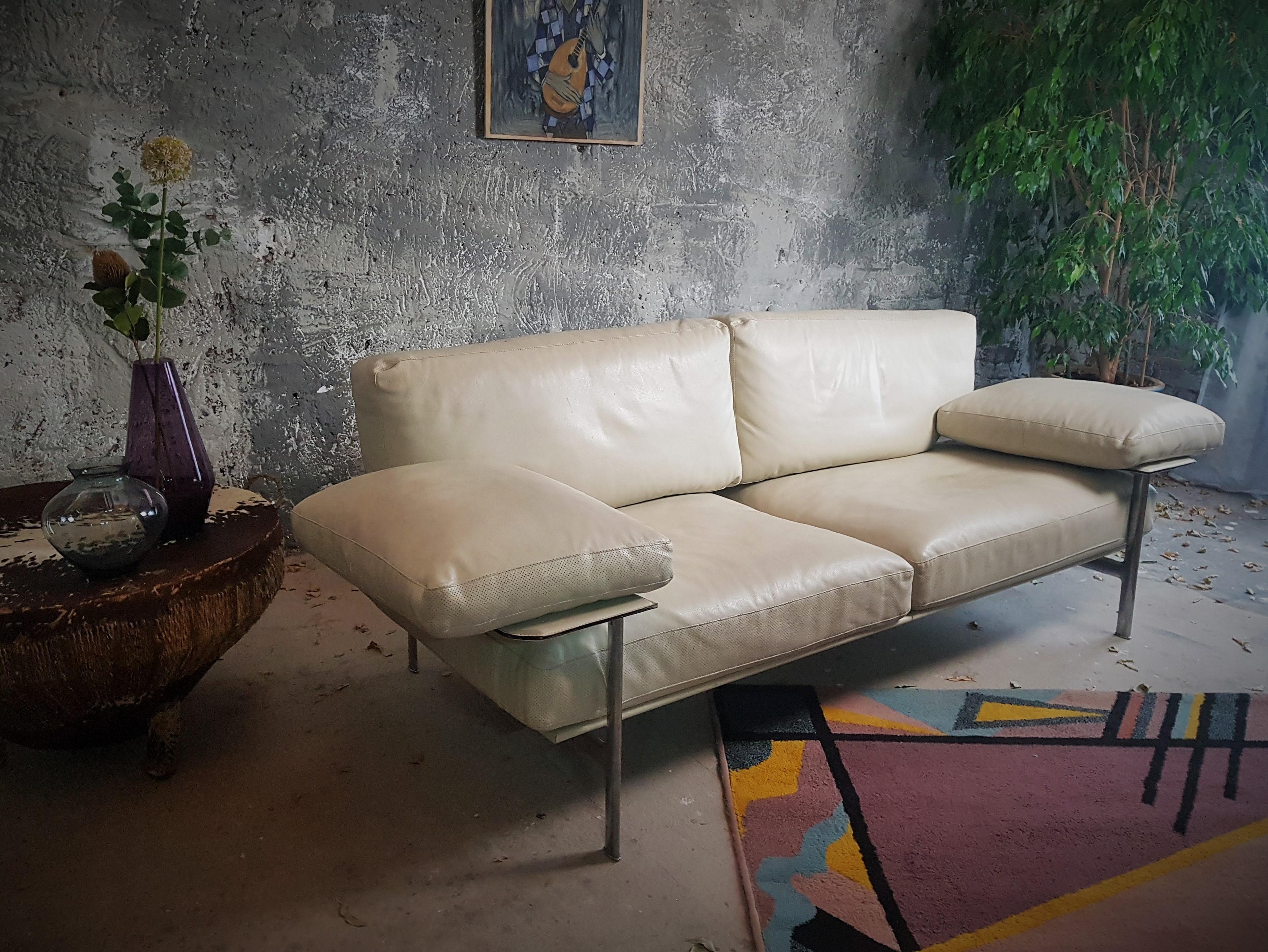 Italian Mid-Century Post-Modern Sofa Antonio Citterio Paolo Nava, B&B Italia, 1980