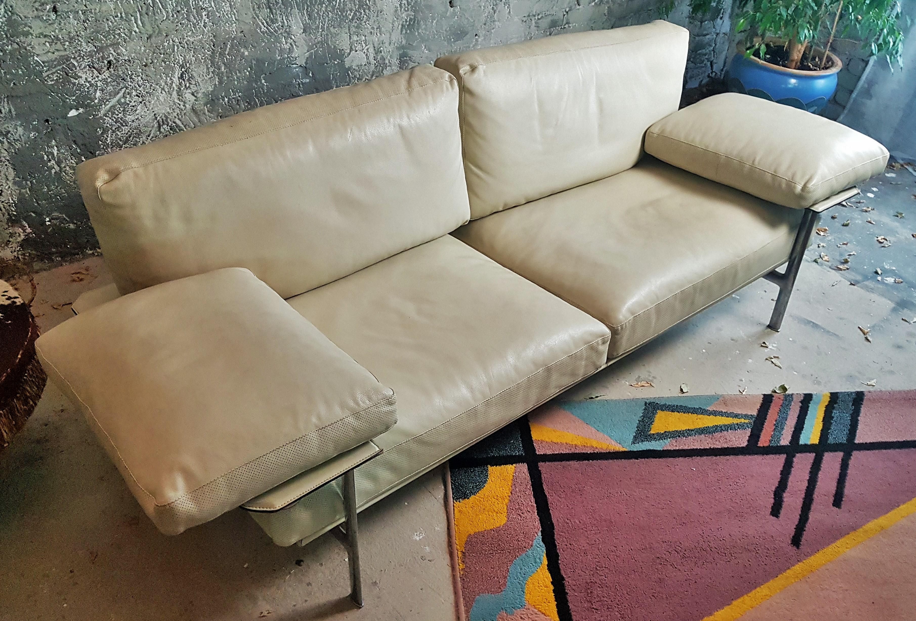 Mid-Century Post-Modern Sofa Antonio Citterio Paolo Nava, B&B Italia, 1980 2