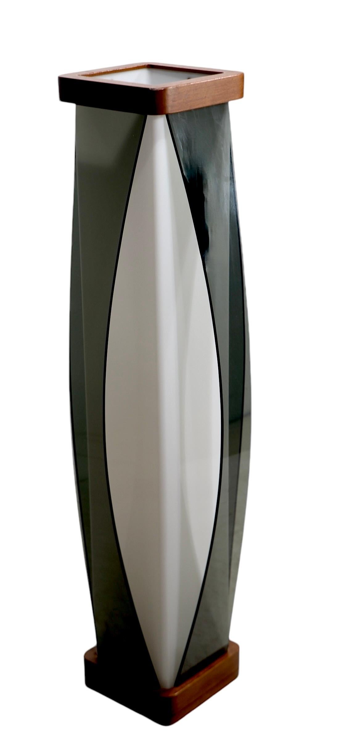 Mid Century Post  Moderne Tischleuchte in Tótem-Form von Adrian Pearsall für Modeline im Angebot 2