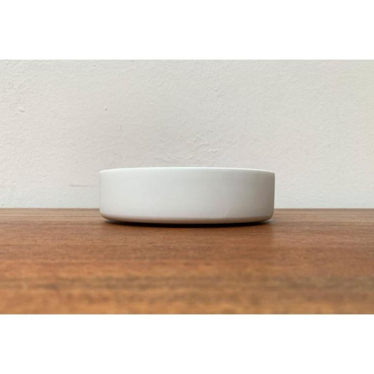 Mid-Century Modern Mid-Century Postmodern Glass Bowl by Alessandro Pianon for Vistosi, 1960s For Sale