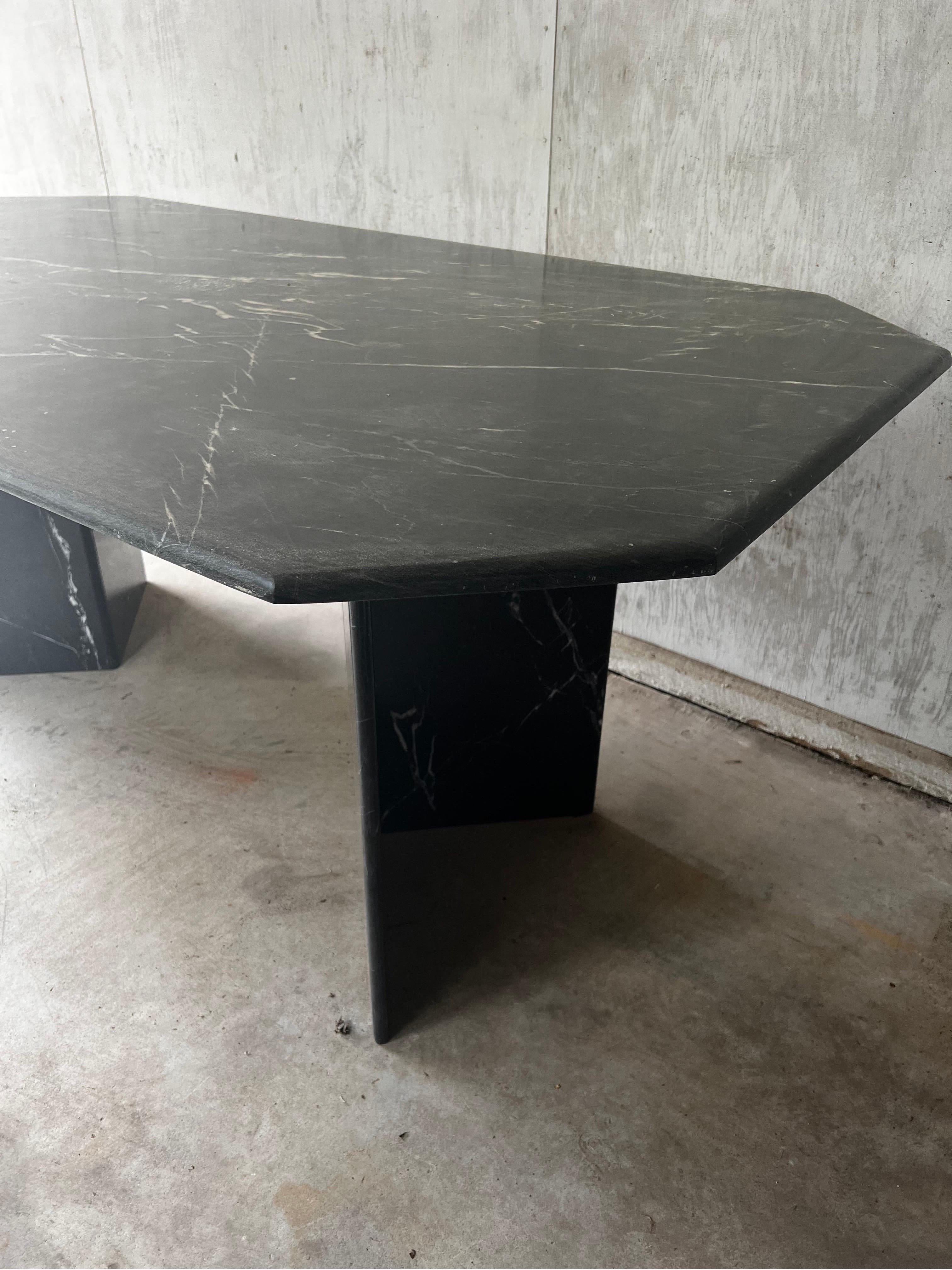 Post-Modern Mid-Century/Postmodern Marble Dining Table For Sale