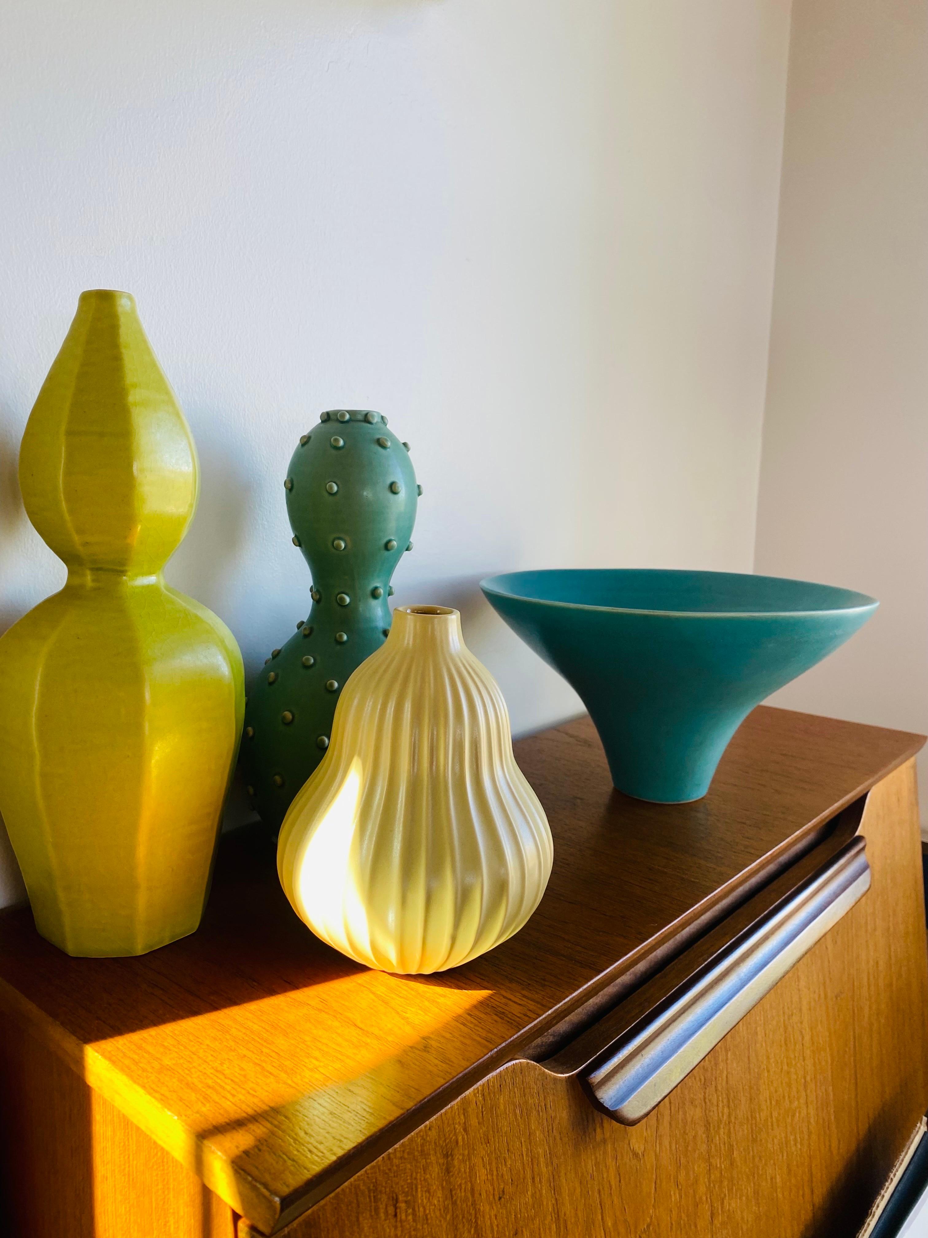 Vaso da fiori Ikebana Suiban in ceramica della metà del secolo, firmato, Giappone in vendita 4