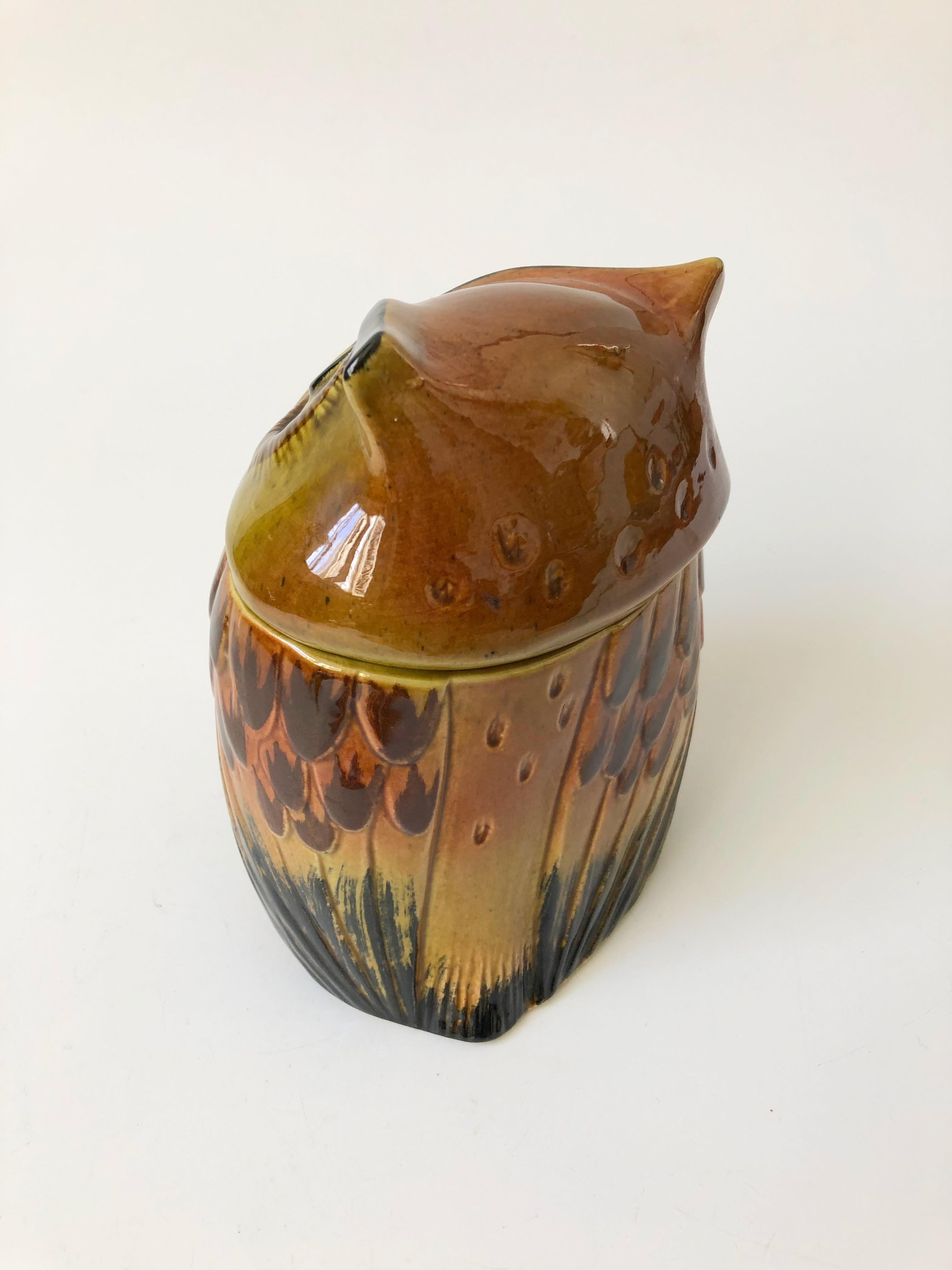 Mid-Century Pottery Owl Container by Poppy Trail Pottery California In Good Condition In Vallejo, CA