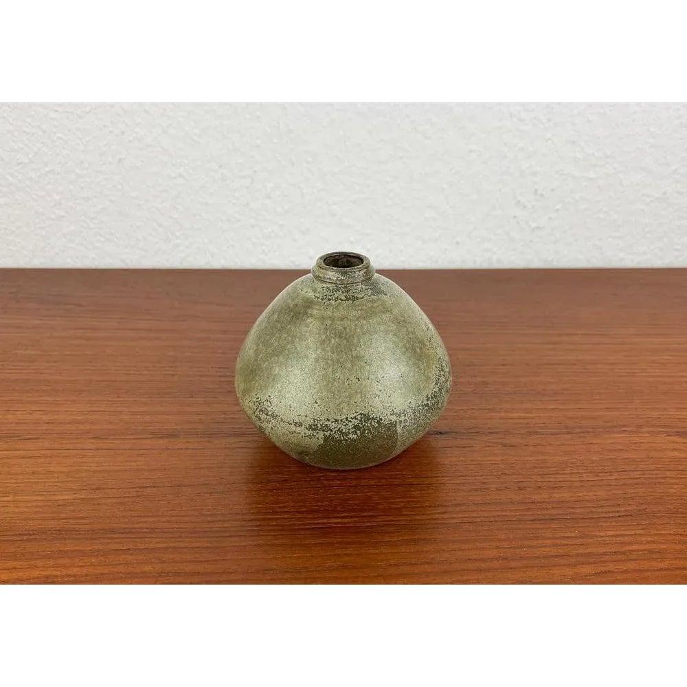 Vaso in ceramica di metà secolo di Barbara Stehr, anni '60 In condizioni ottime in vendita a Hamburg, DE