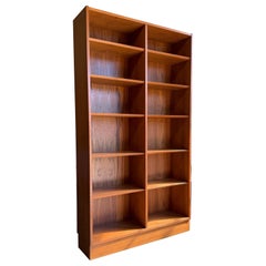 Mid-Century Poul Hundevad Danish Teak Bookshelf