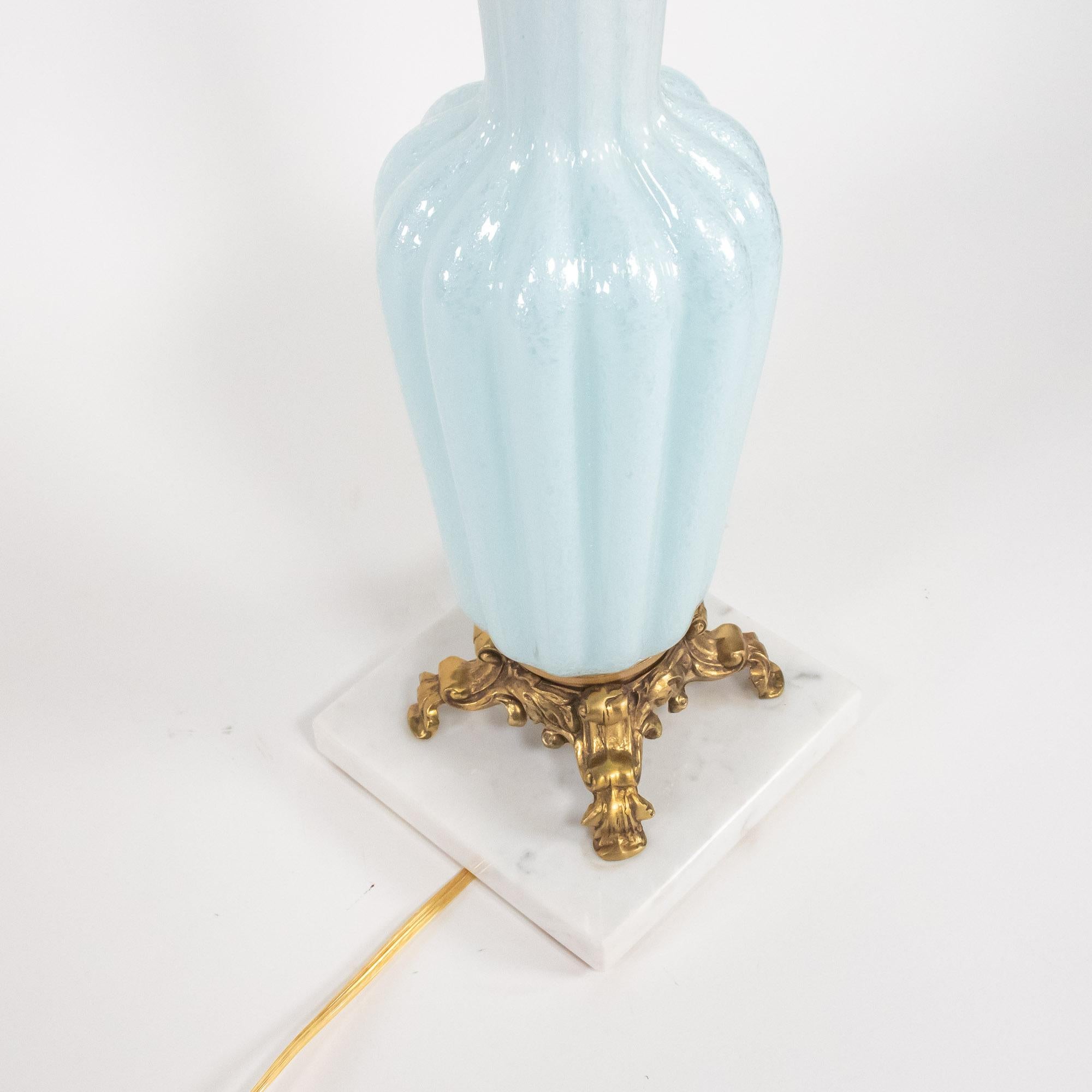 Lámpara de Sobremesa de Cristal de Murano Azul Pólvora de Mediados de Siglo con Base de Mármol en venta 9