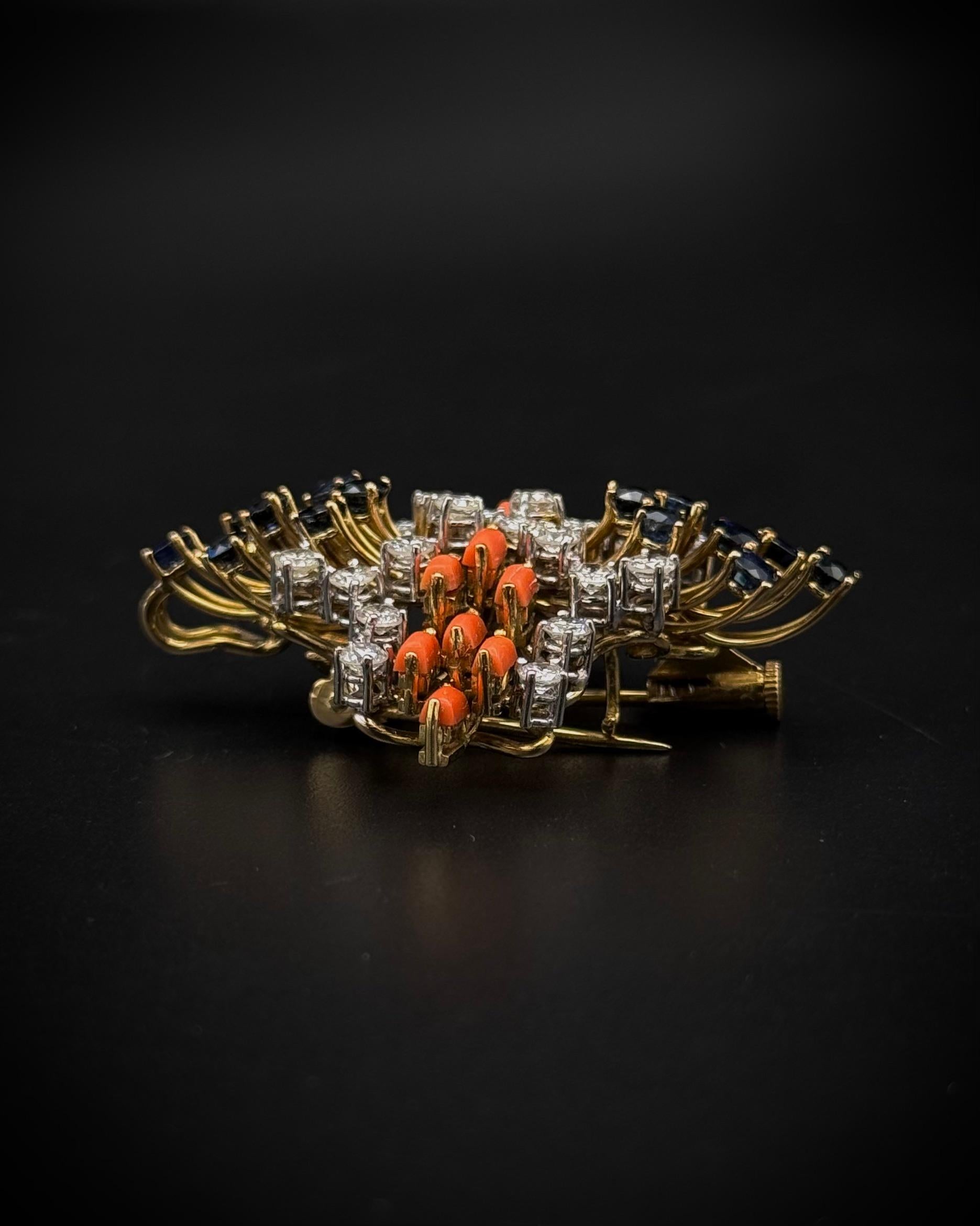 Mid-Century Precious Coral Sapphire Diamond Pendant/Brooch 18K Yellow Gold 1960s For Sale 11