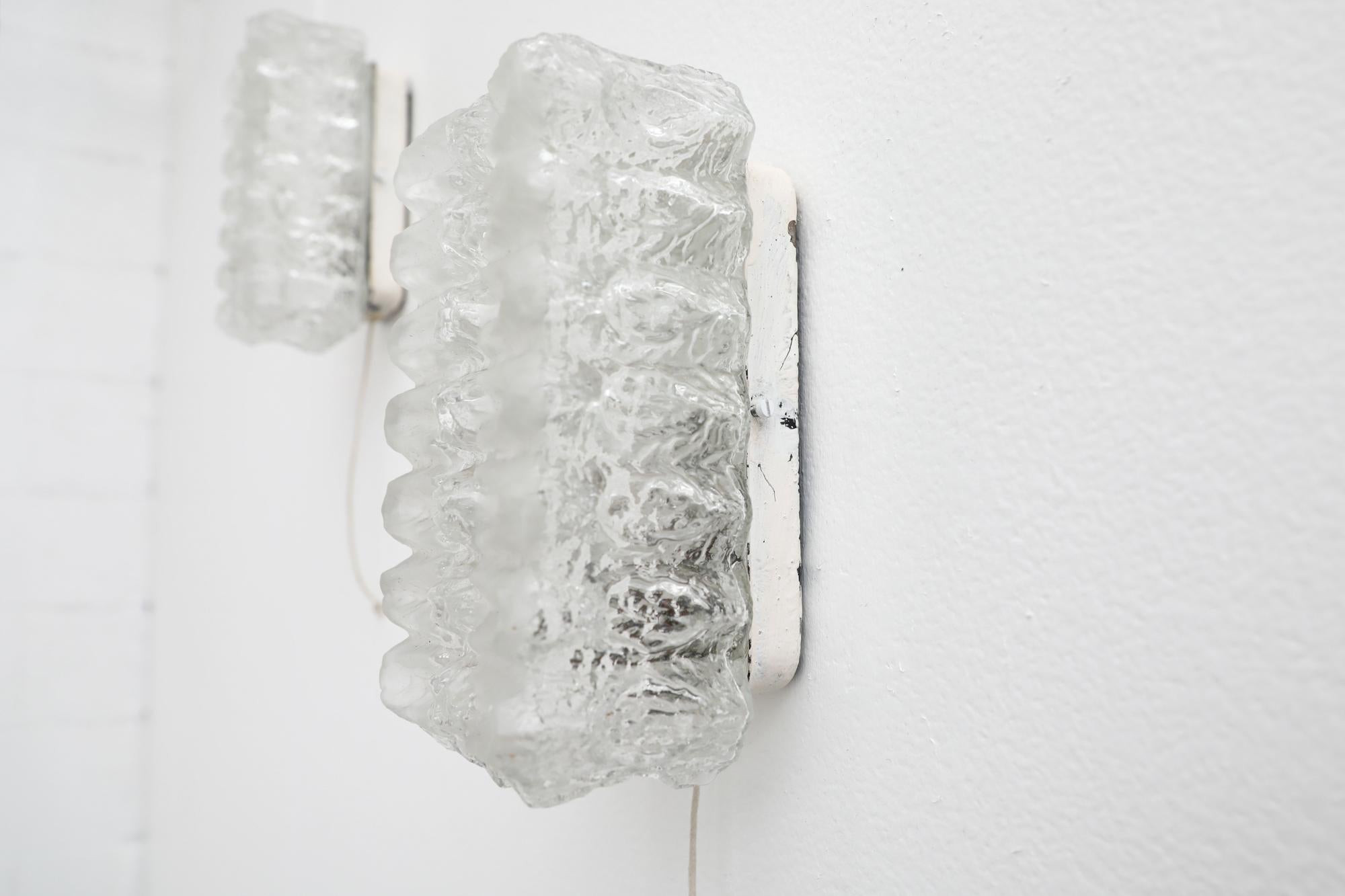 Mid-Century Pressed Glass Bowtie Sconce 6