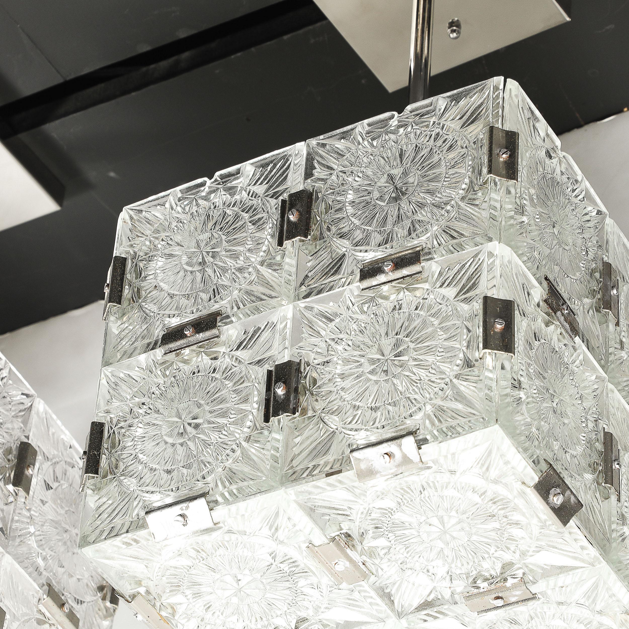 Metà XX secolo Lampadari a sospensione a forma di cubo in vetro pressato e nichel di metà secolo di Kinkedey in vendita