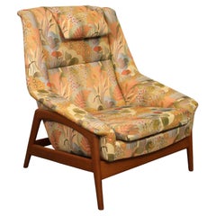 Lounge Chairs