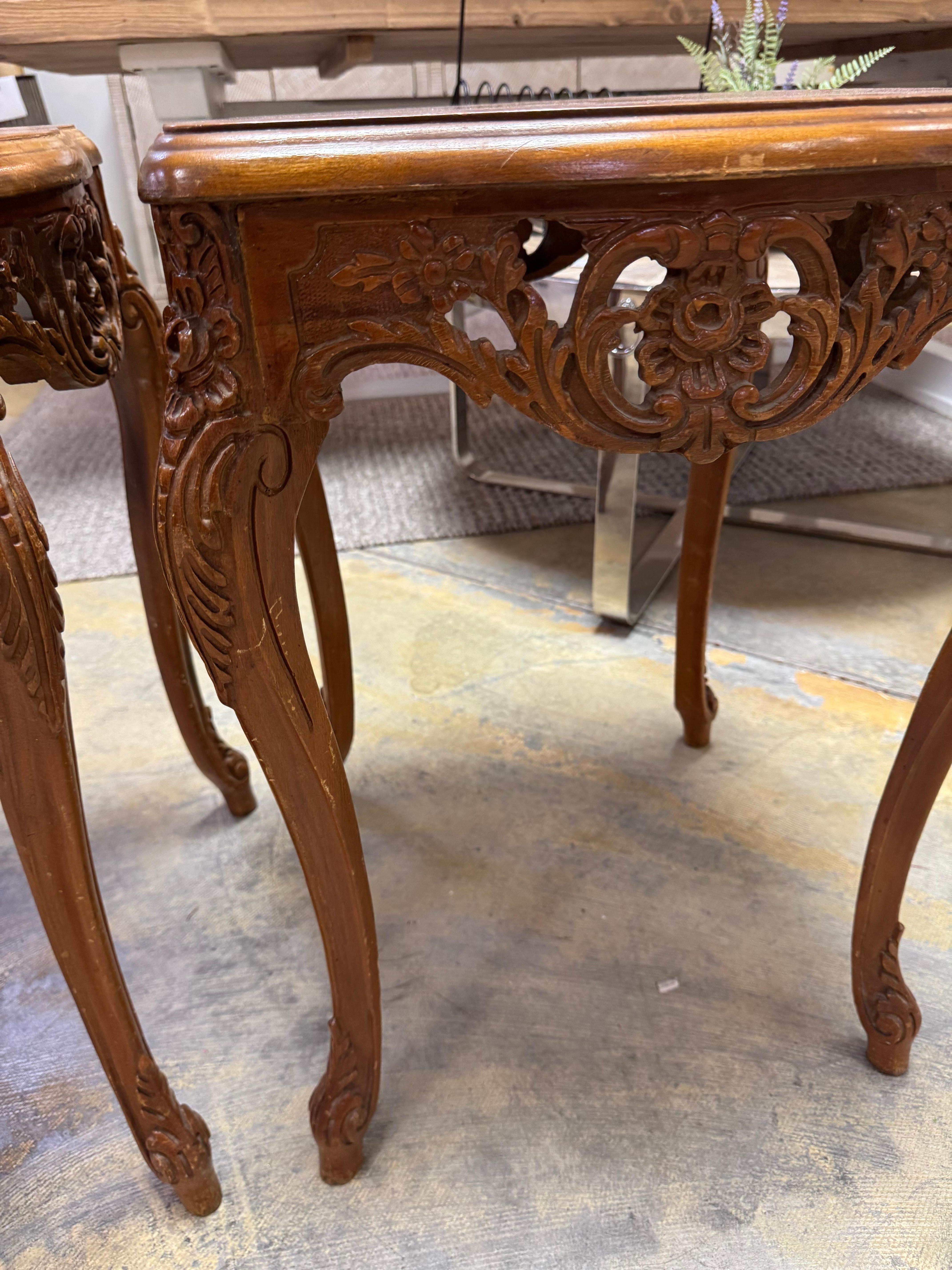 Tables d'appoint provisoires du milieu du siècle Hand Made en vente 1
