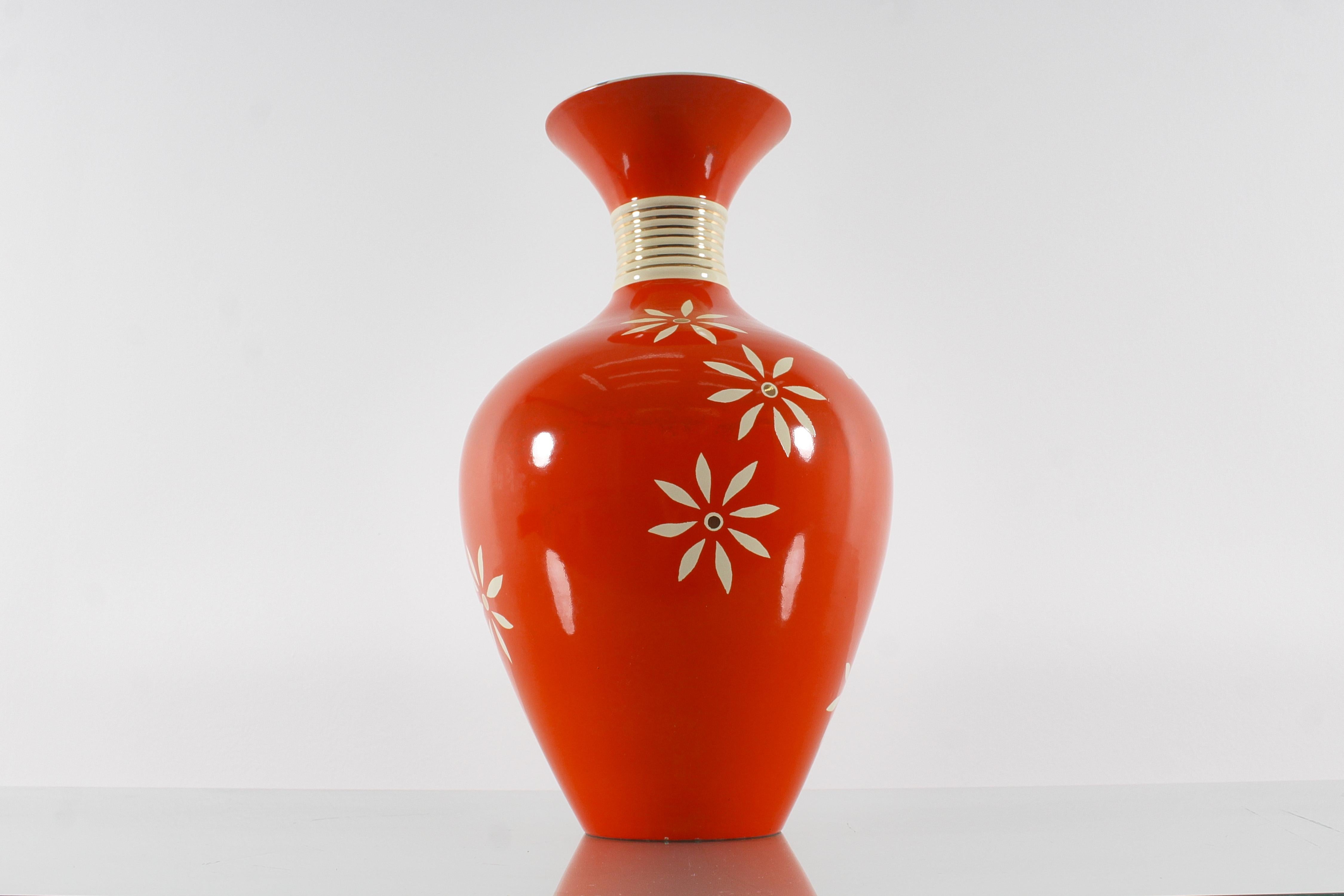 Vase Pucci Umbertide du milieu du siècle en céramique émaillée à la main 1950 Italie Bon état - En vente à Palermo, IT
