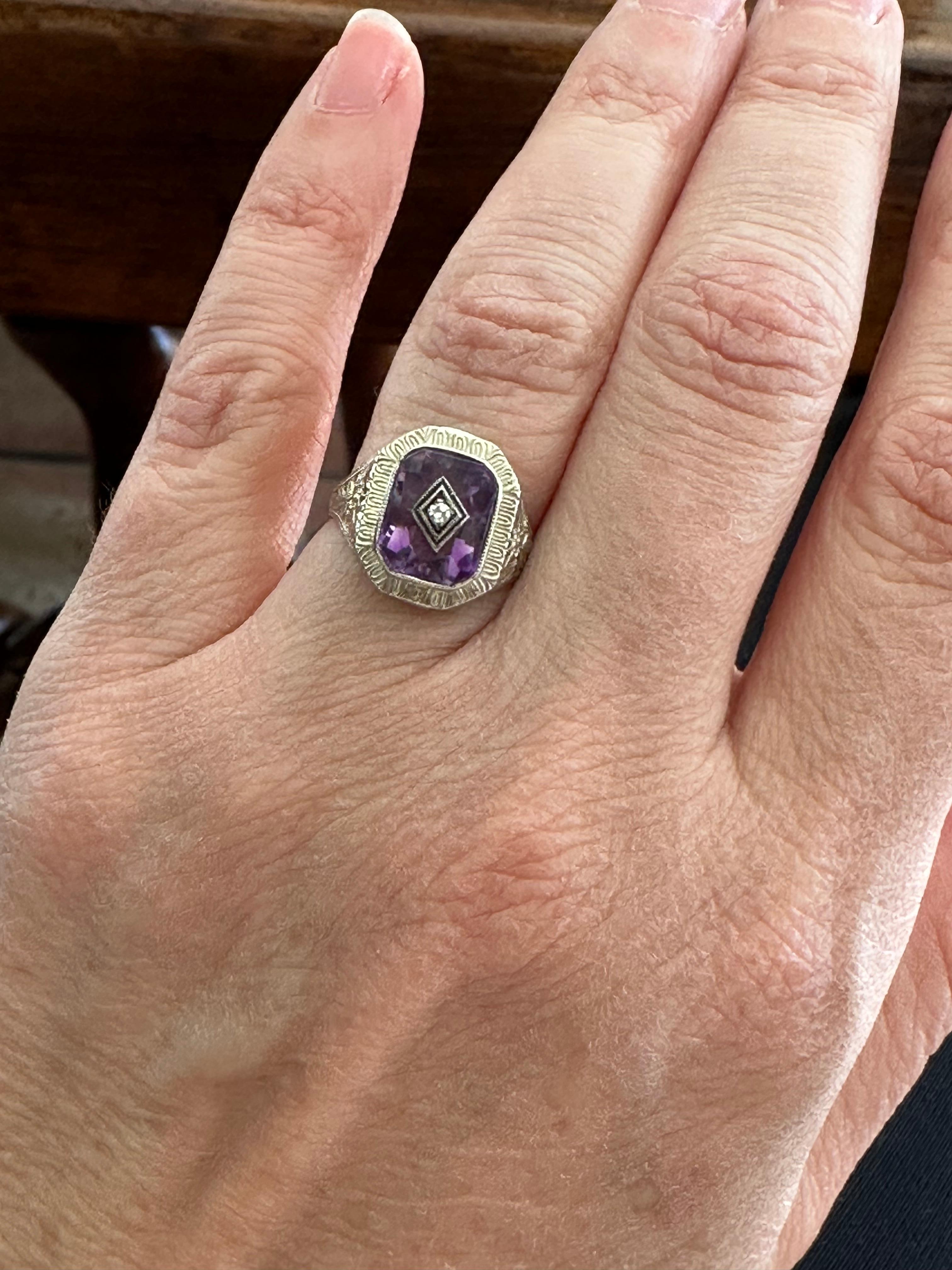 Midcentury Purple Amethyst and Diamond Filigree Ring For Sale 6