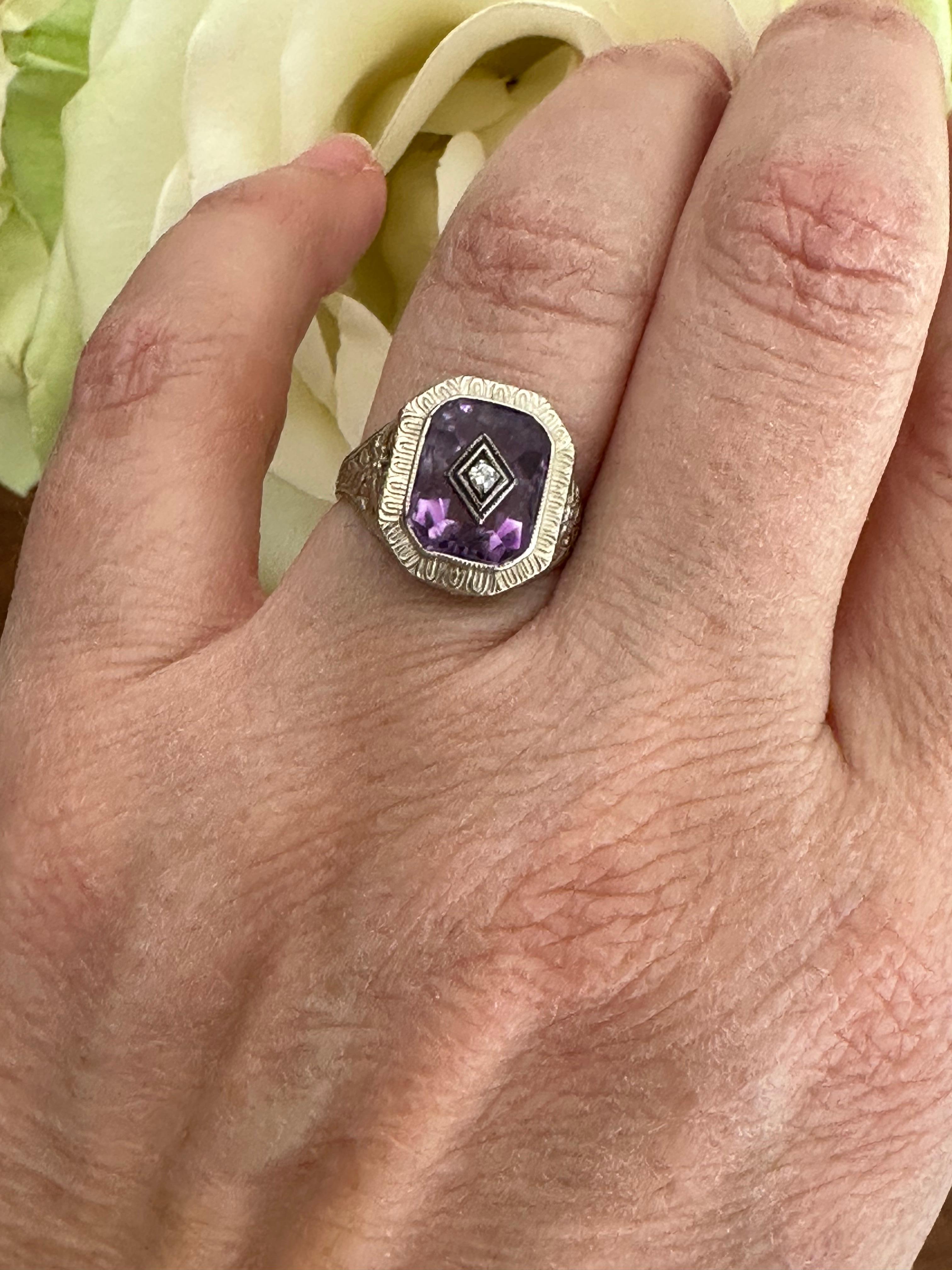 Midcentury Purple Amethyst and Diamond Filigree Ring For Sale 7