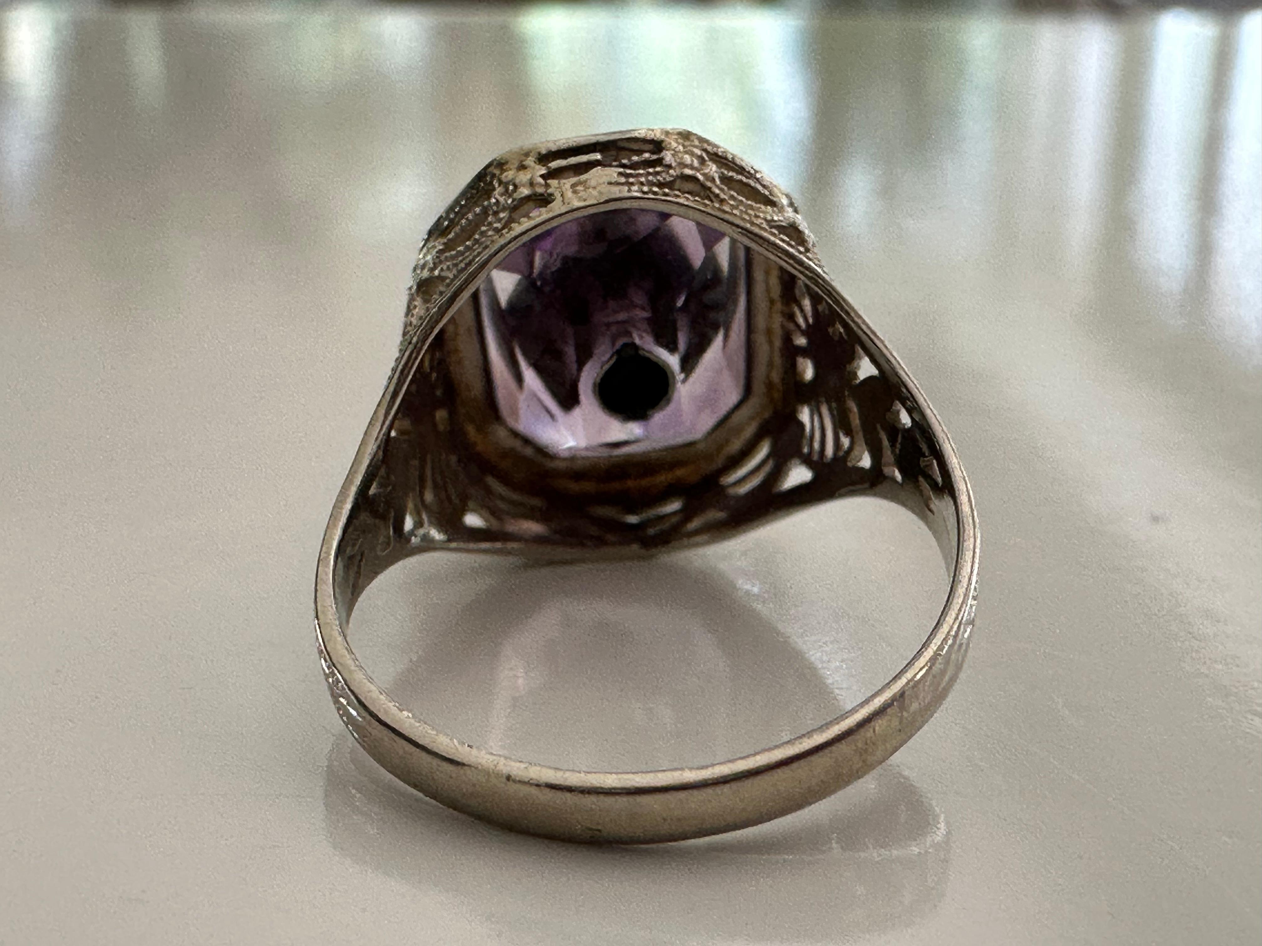 Midcentury Purple Amethyst and Diamond Filigree Ring For Sale 2