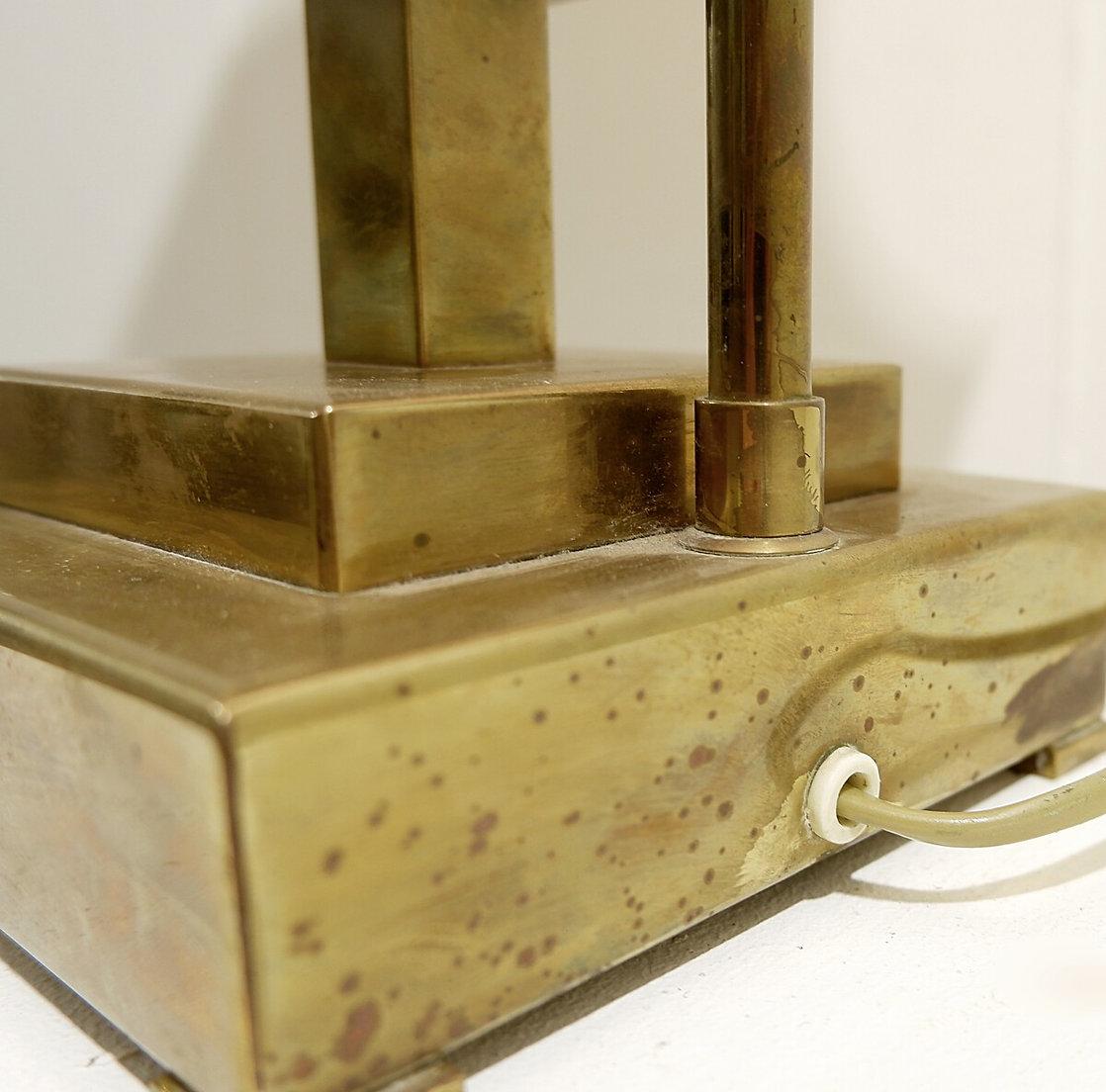 Mid-century pyrite stone Table Lamp - original lampshade - Willy Daro Style For Sale 5