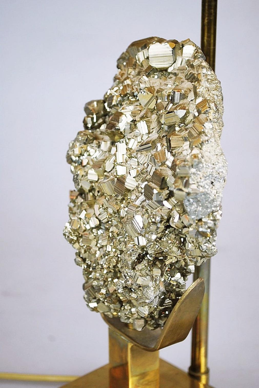 Mid-century pyrite stone Table Lamp - original lampshade - Willy Daro Style For Sale 6