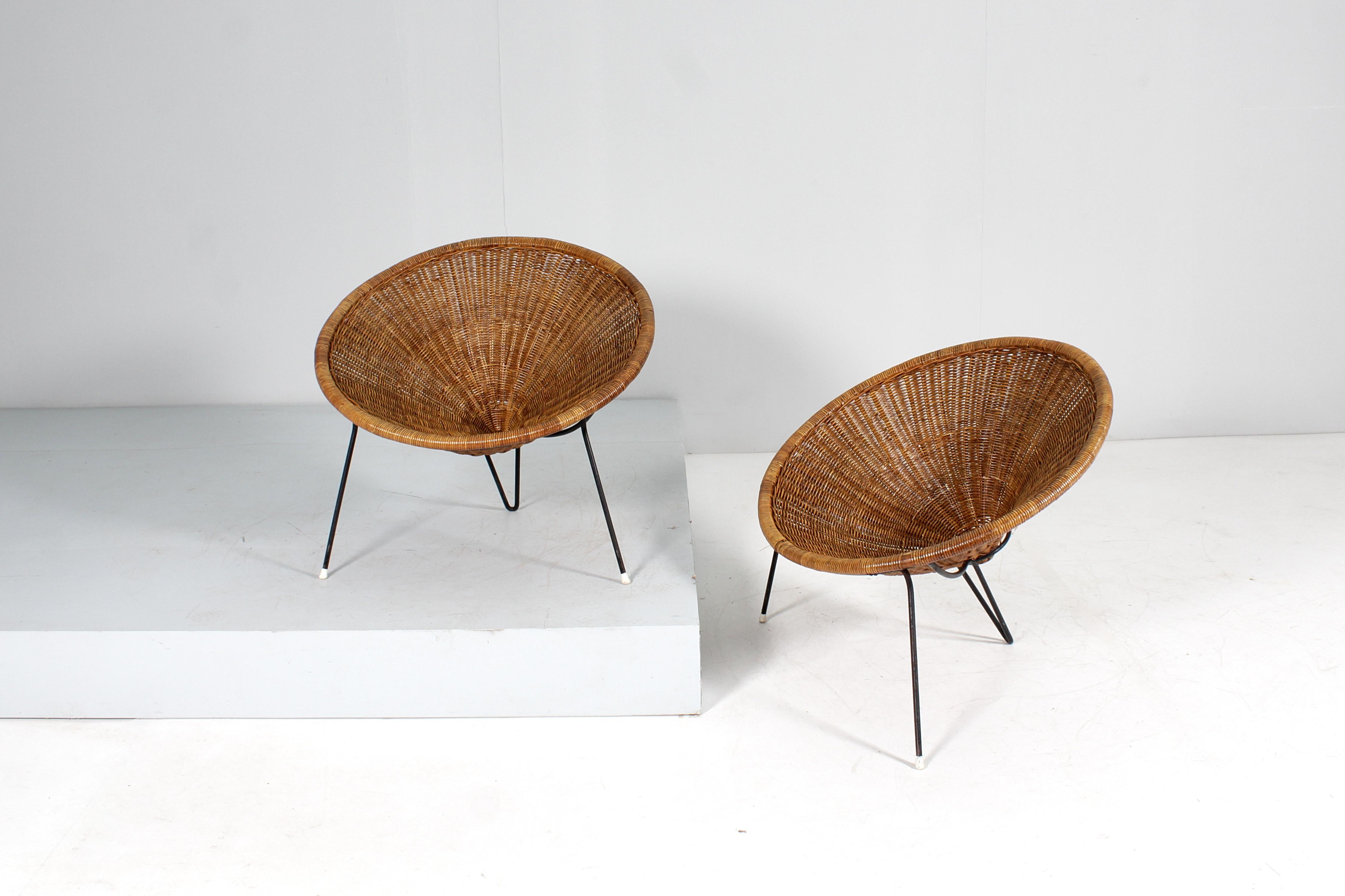 Mid-Century R. Mango Set of 2 Conical Wicker and Iron Armchair  50s Italy  6