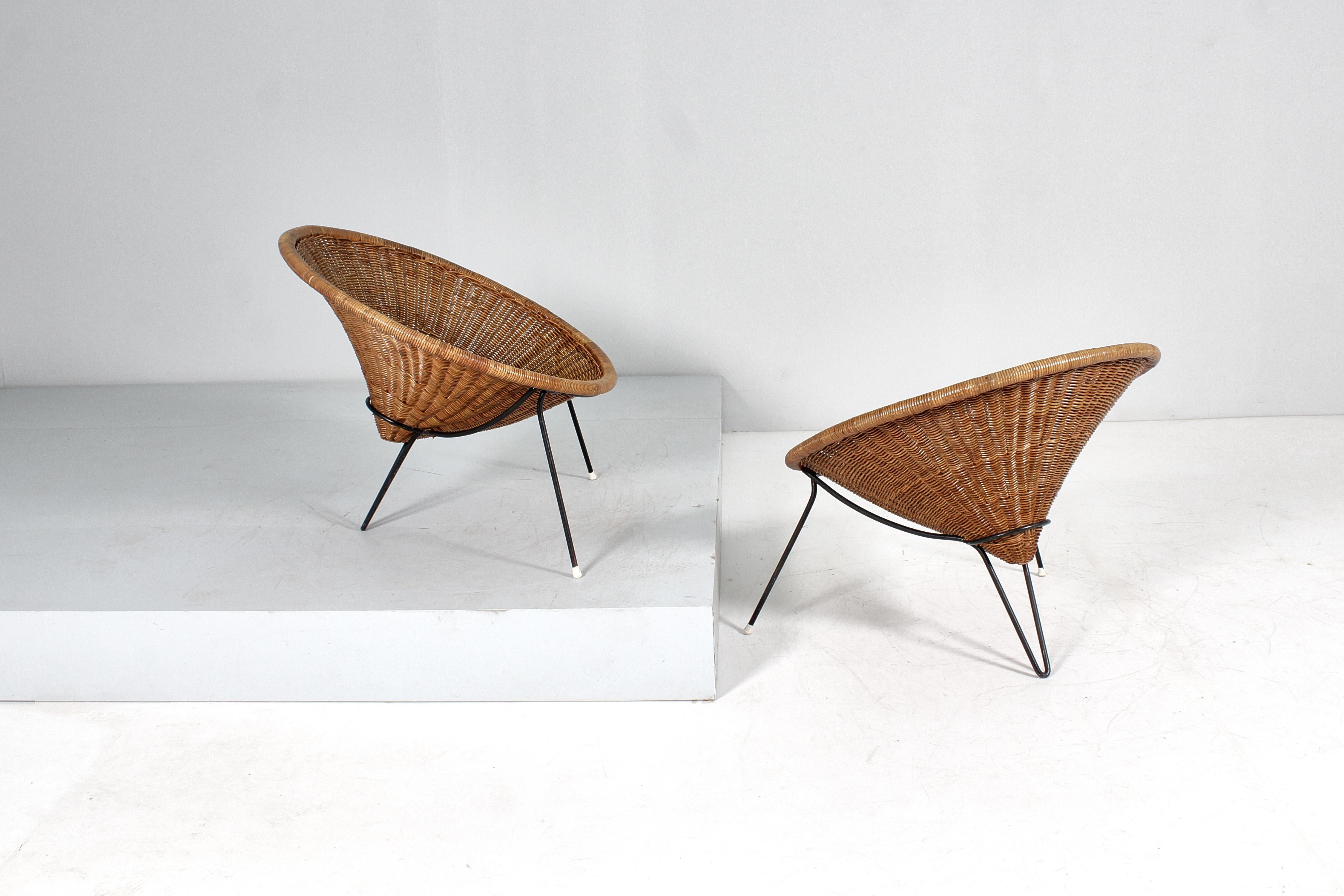 Mid-Century R. Mango Set of 2 Conical Wicker and Iron Armchair  50s Italy  8