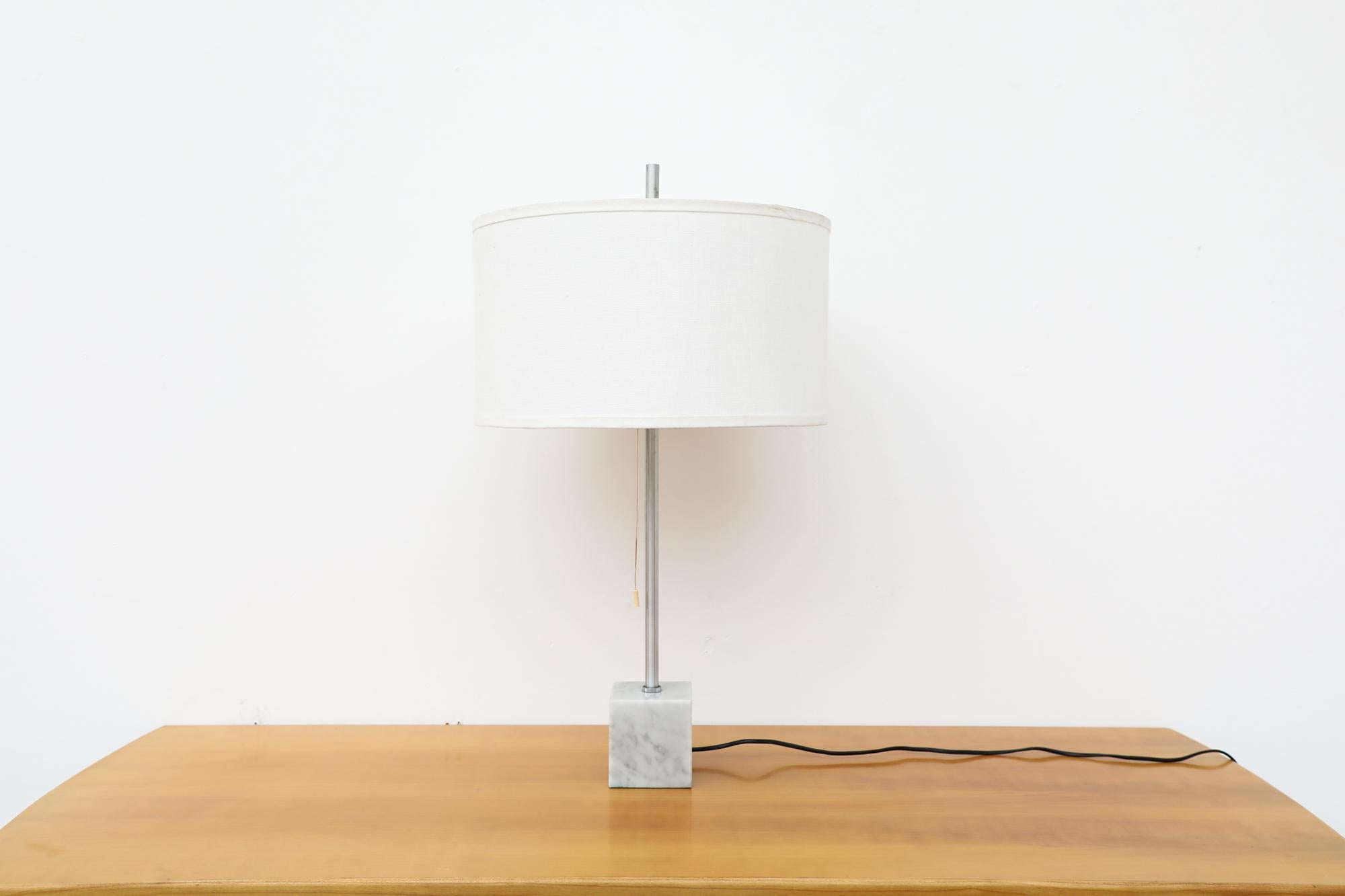 20th Century Mid-Century RAAK Marble and Chrome Dual Bulb Table Lamp with New Linen Shade For Sale