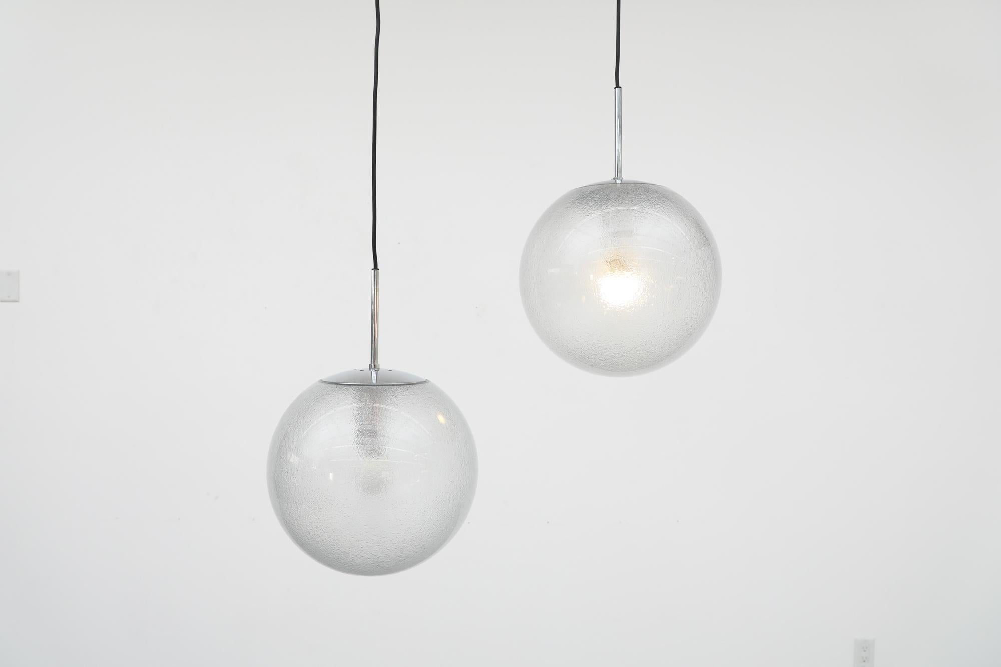 Mid-Century Modern Mid-Century RAAK Style Plexiglass Bubble Globe Pendant Lights For Sale