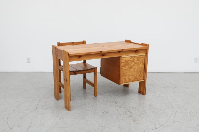 Pine desk online and chair