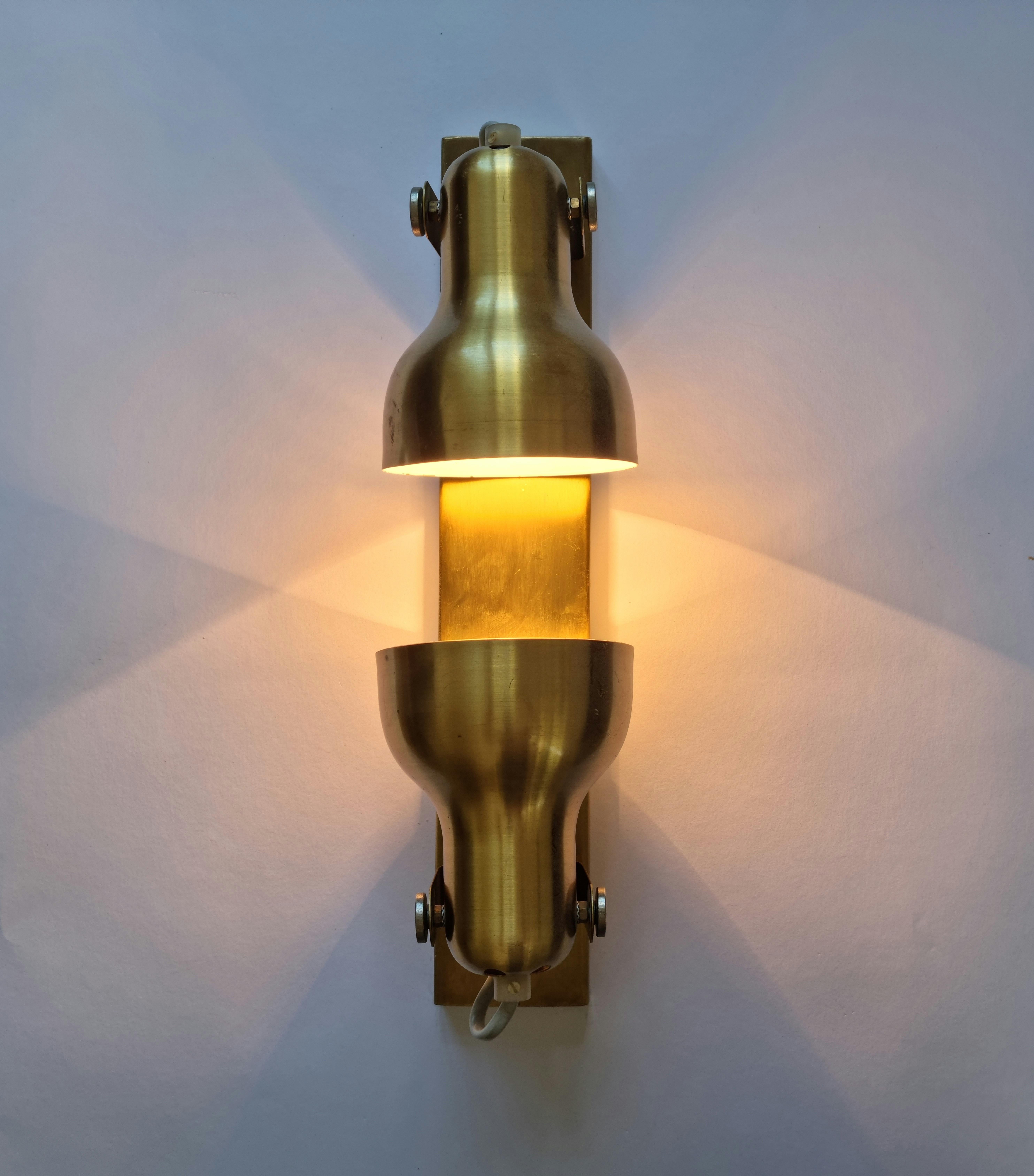 Rare lampe murale réglable du milieu du siècle, 1970 en vente 3