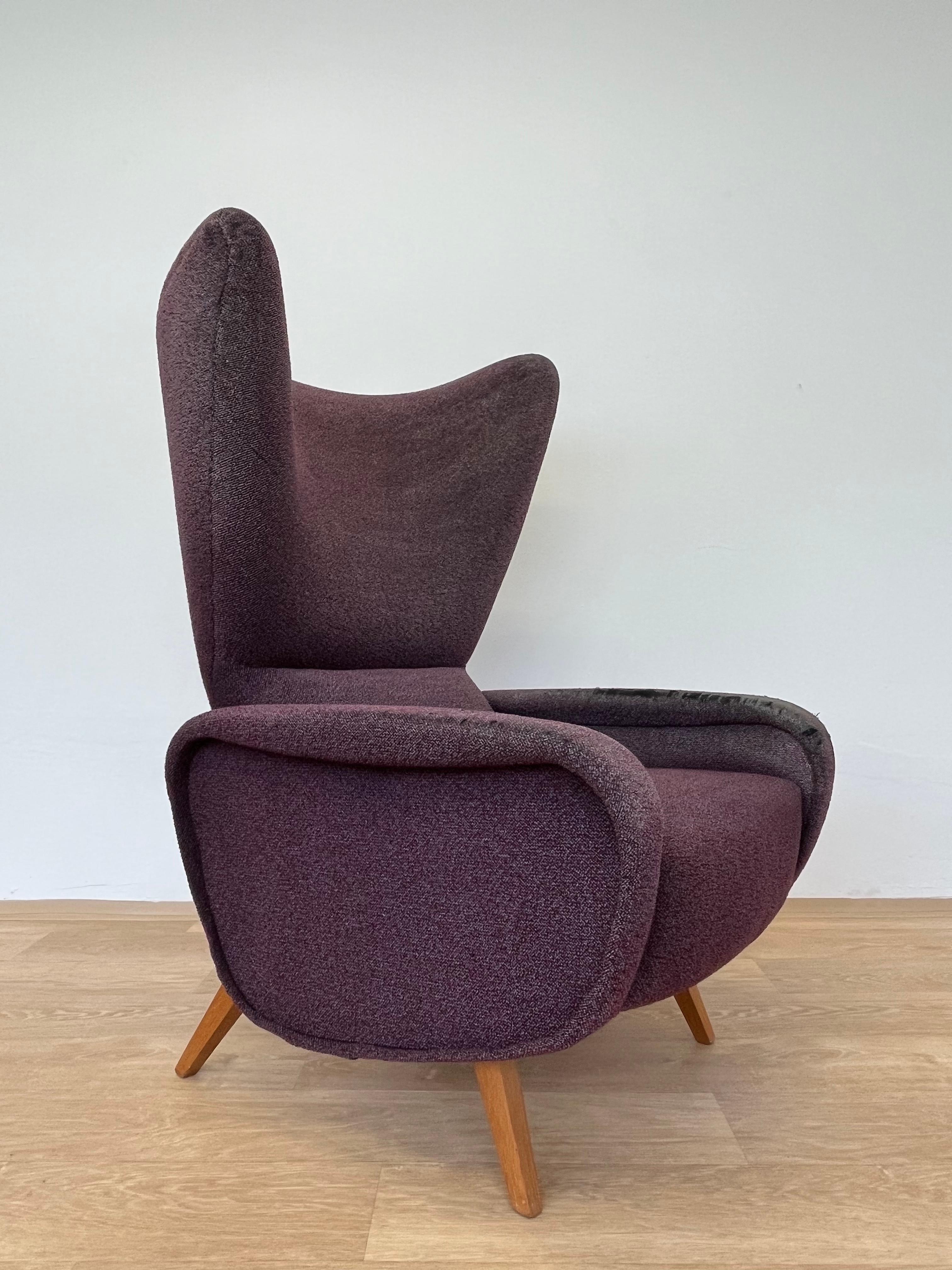Mid-Century Modern Midcentury Rare Beautiful Wing Chair Inspired by Marco Zanuso, 1970s For Sale