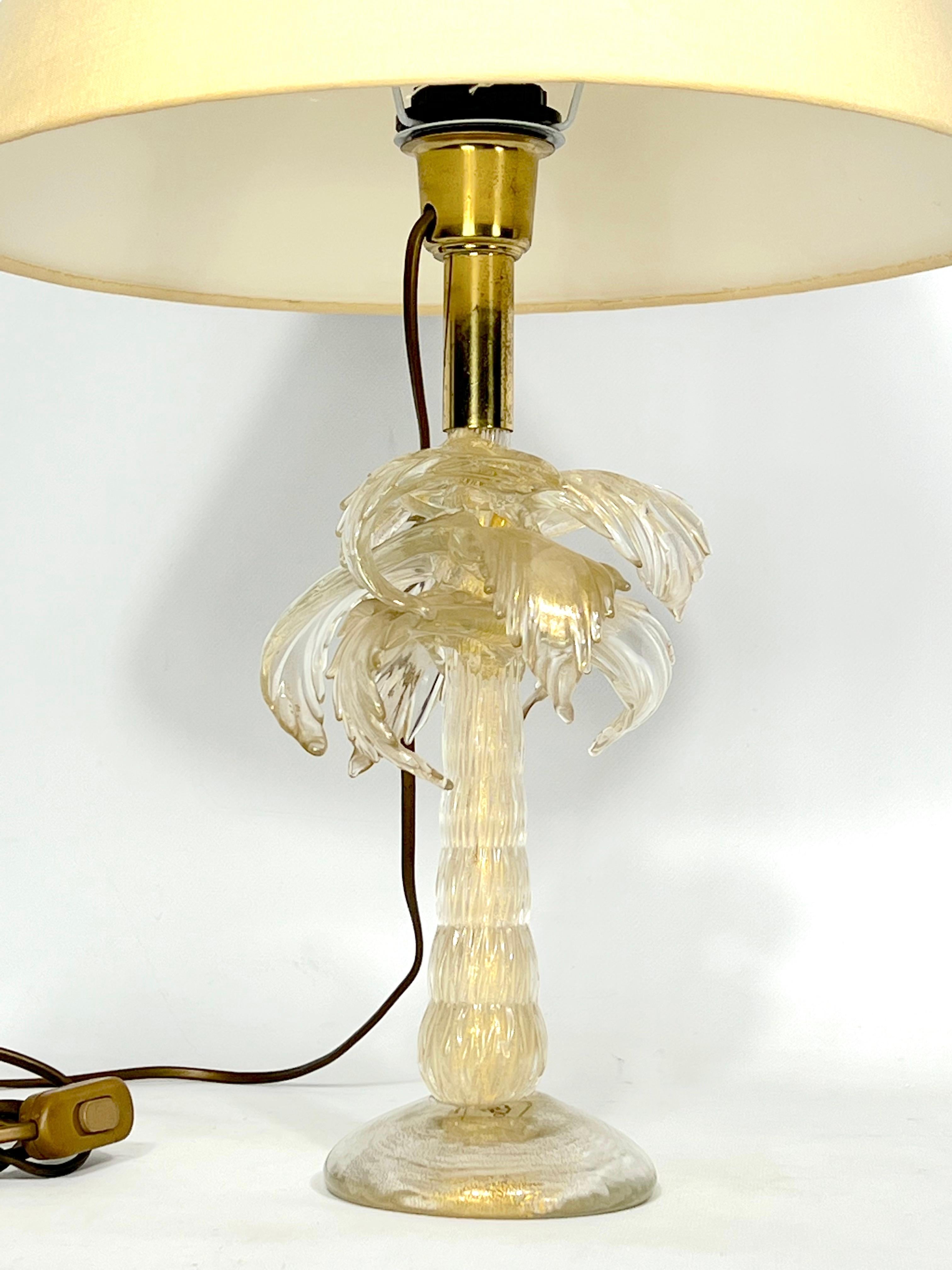 Mid-Century Rare Brass and Murano Glass Table Lamp by Tommaso Barbi For Sale 5
