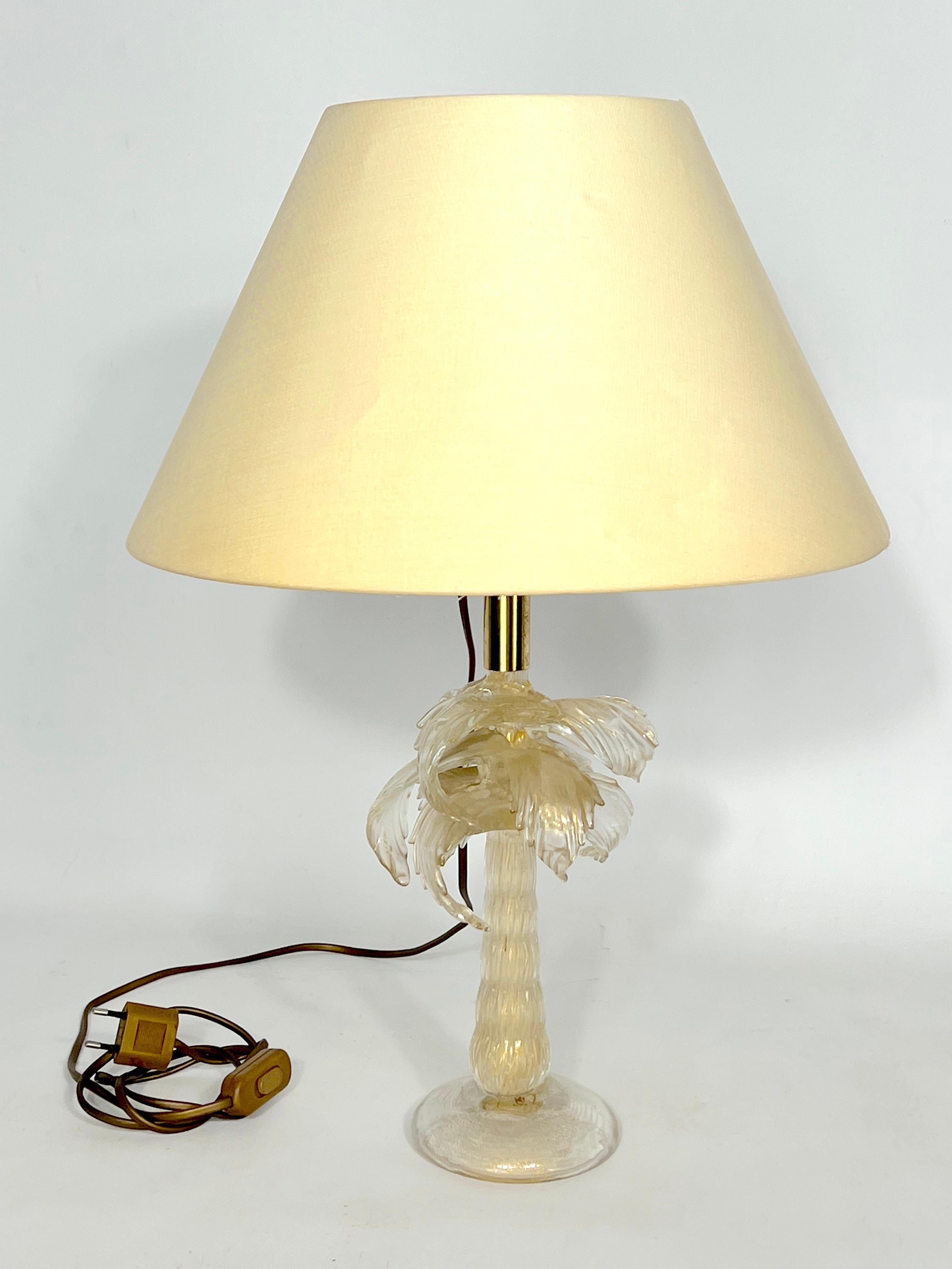 Mid-Century Rare Brass and Murano Glass Table Lamp by Tommaso Barbi 6