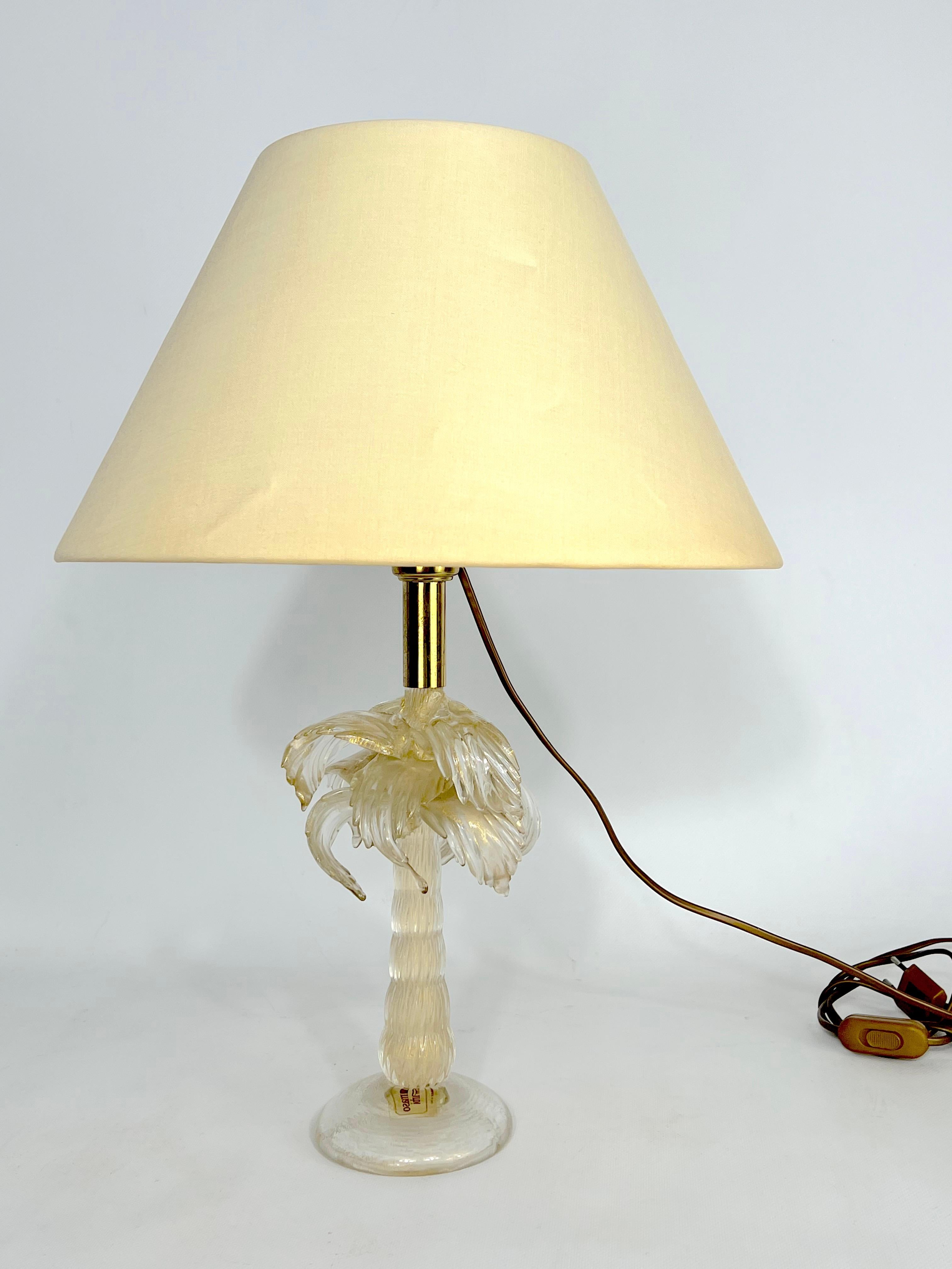 Mid-Century Rare Brass and Murano Glass Table Lamp by Tommaso Barbi For Sale 11