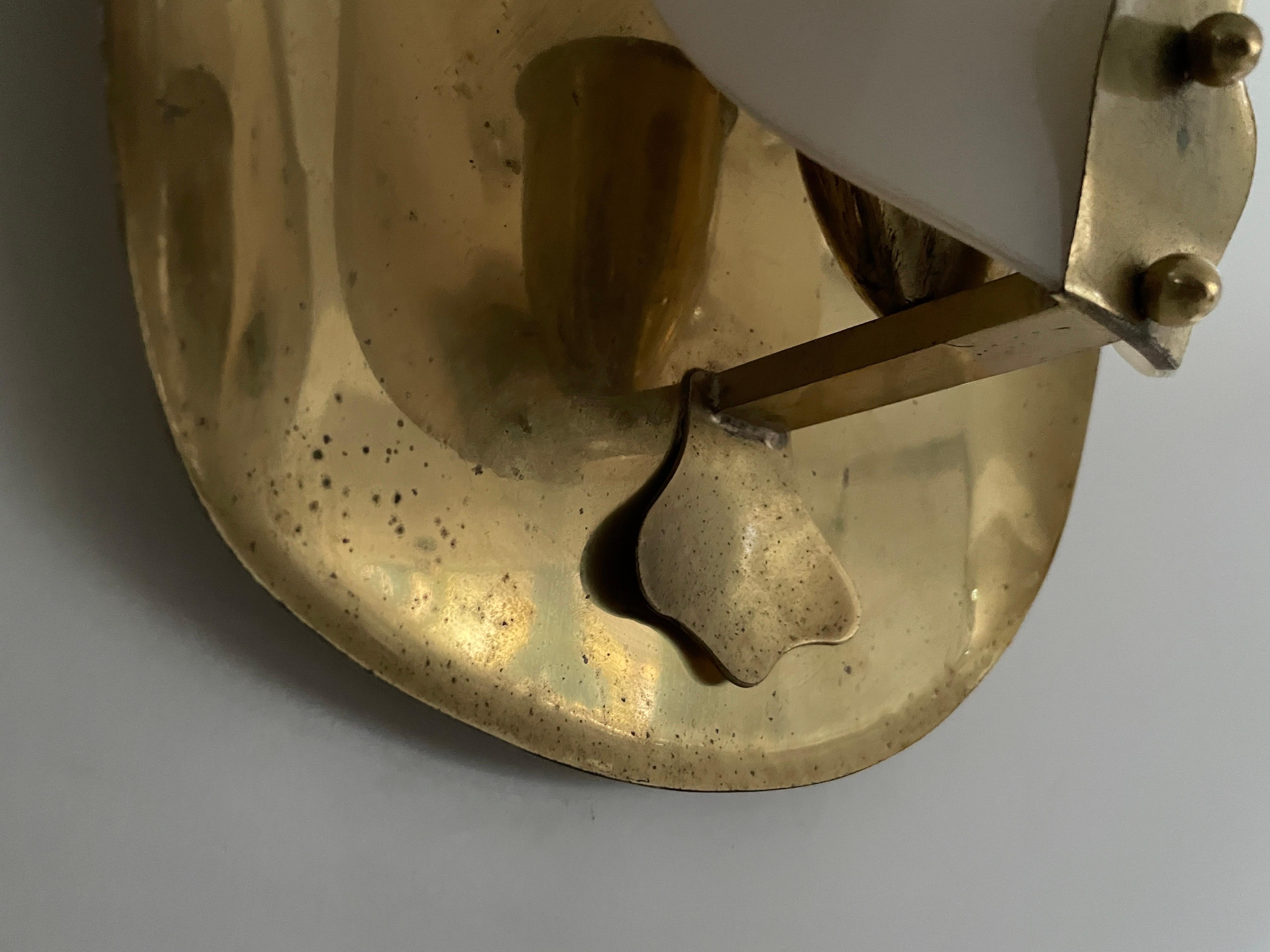 Mid-century Rare Brass & Plexiglass Pair of Cinema Sconces, 1950s, Germany For Sale 2