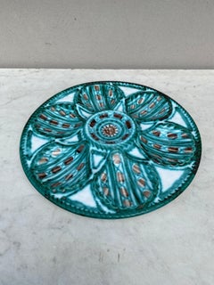 Plato ostra de cerámica de mediados de siglo Robert Picault Vallauris