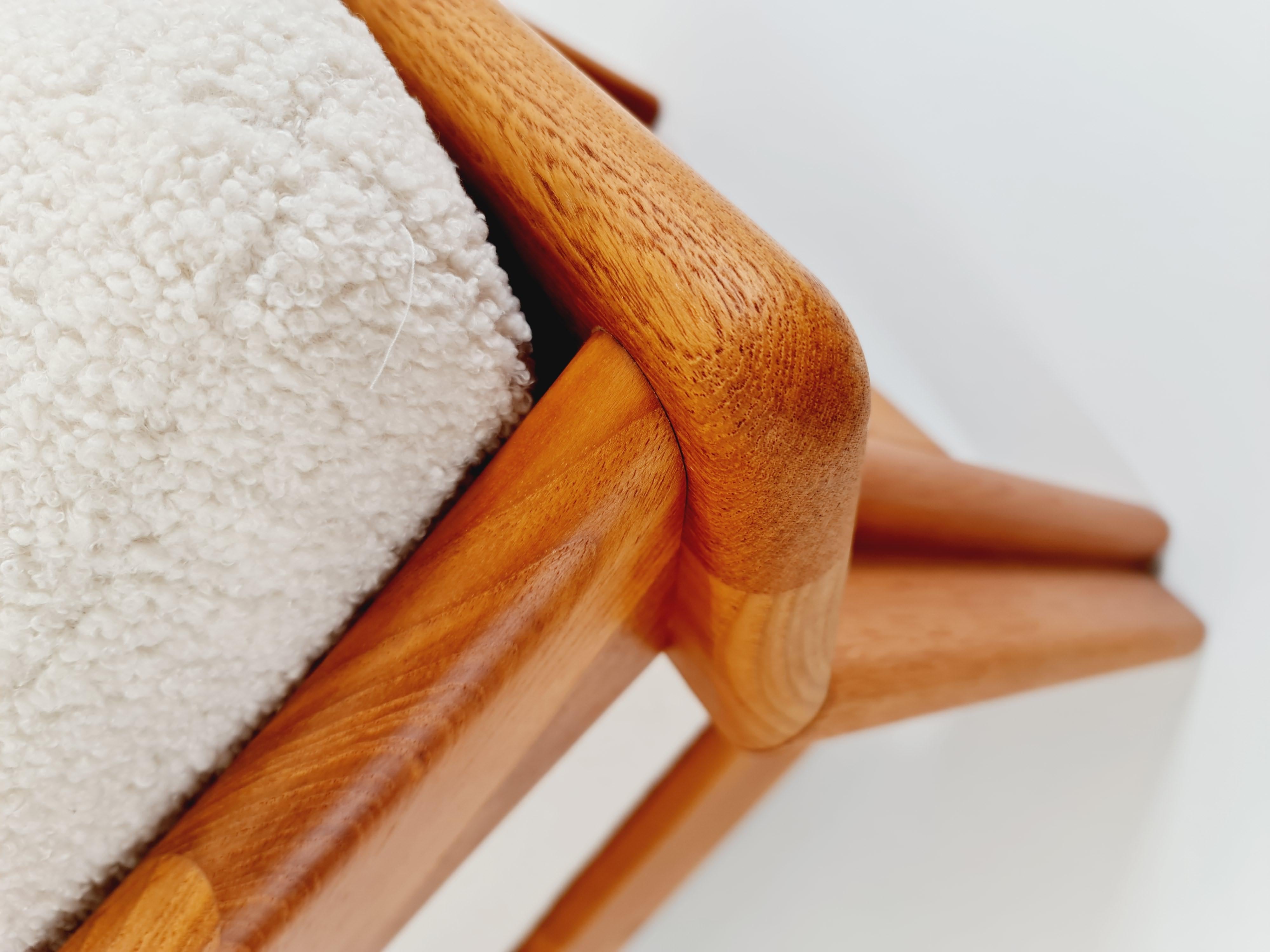 Raro divano danese in teak a 2 posti della metà del secolo scorso, di Silkborg  1970s in vendita 3