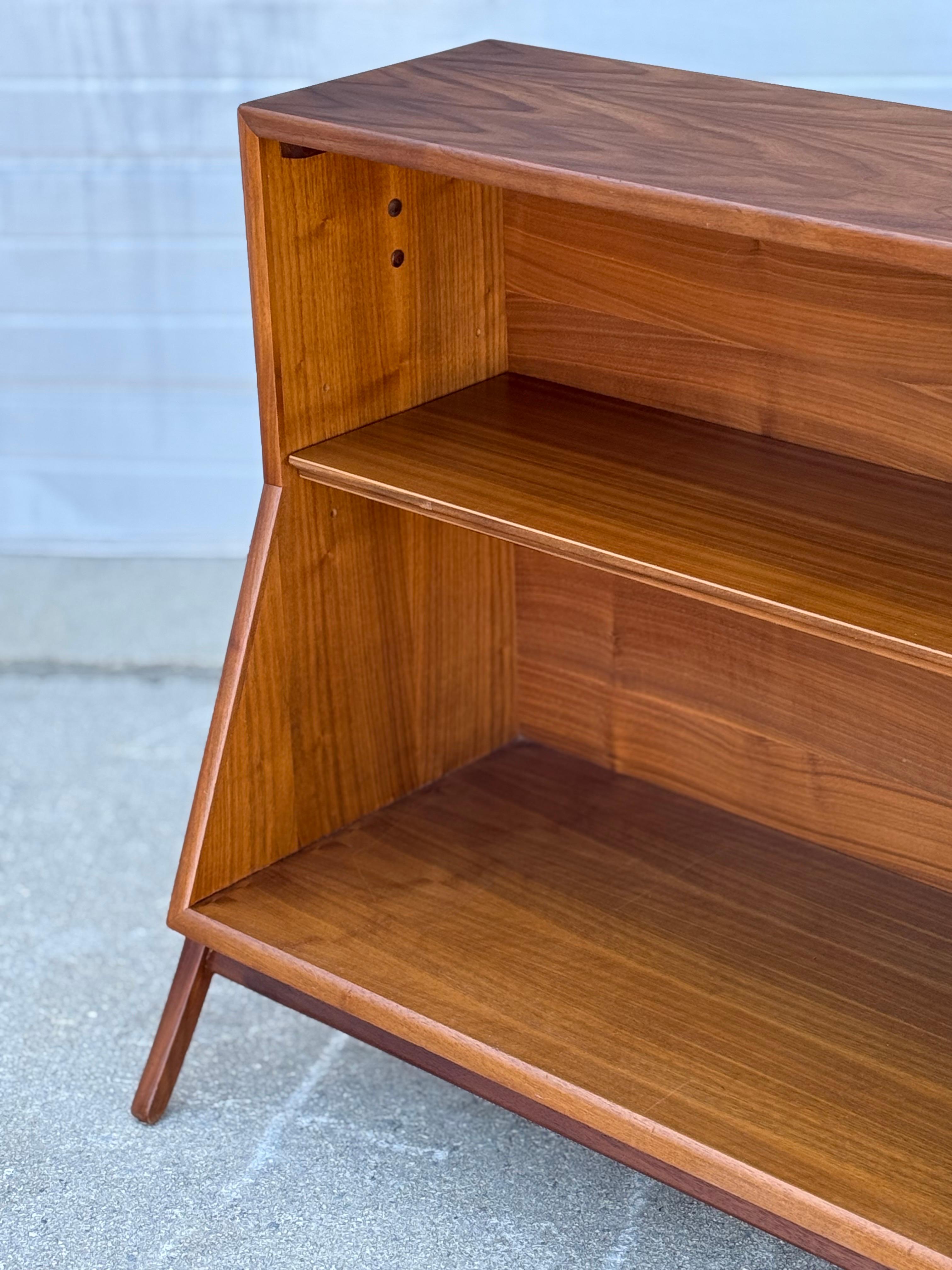 Mid-Century Rare Drexel Declaration Walnut Bookcase 7