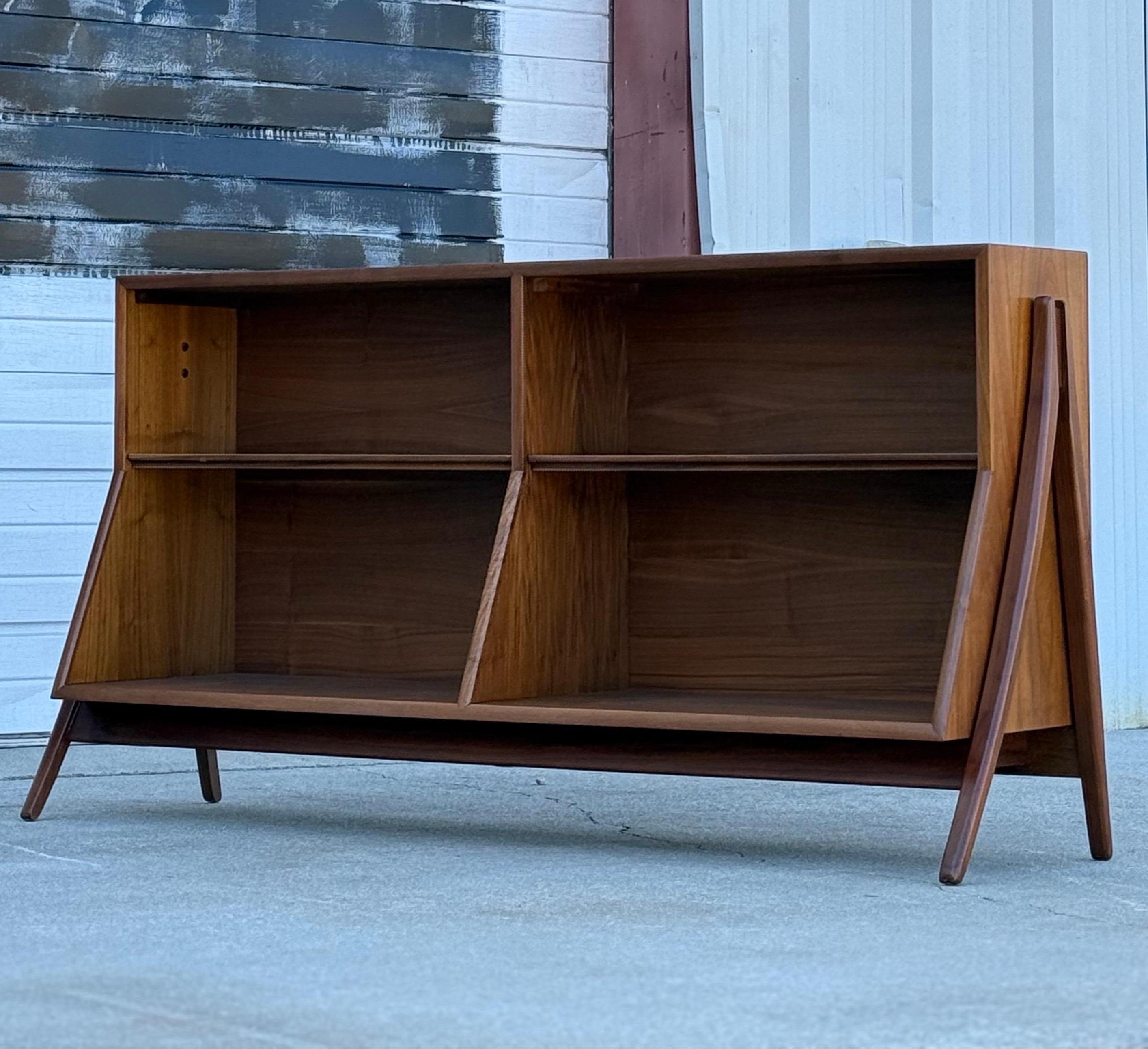 Mid-Century Rare Drexel Declaration Walnut Bookcase In Good Condition In Raleigh, NC