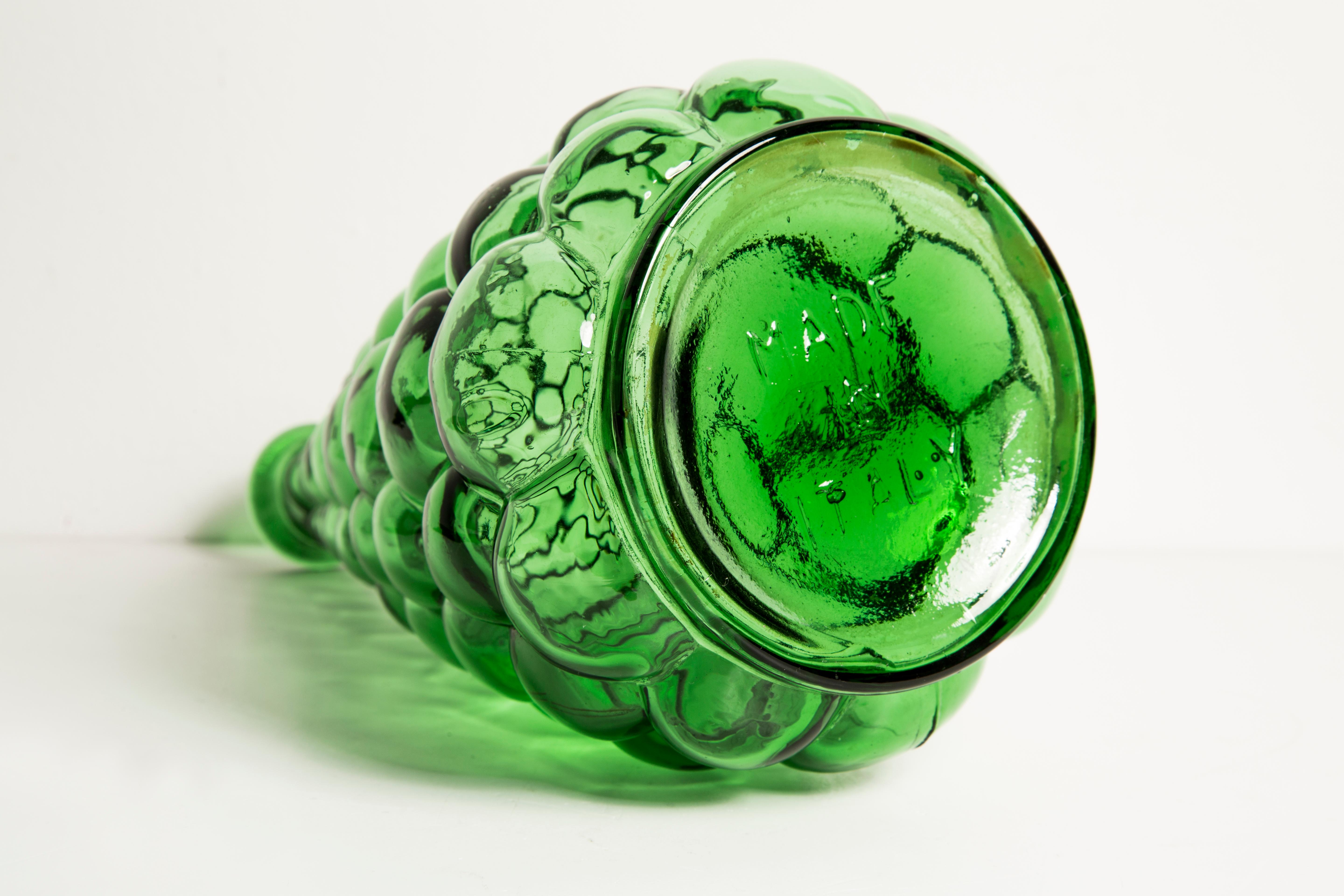 Botella Decantadora de Vidrio Empoli Verde Raro de Mediados de Siglo, Italia, años 60 en venta 3